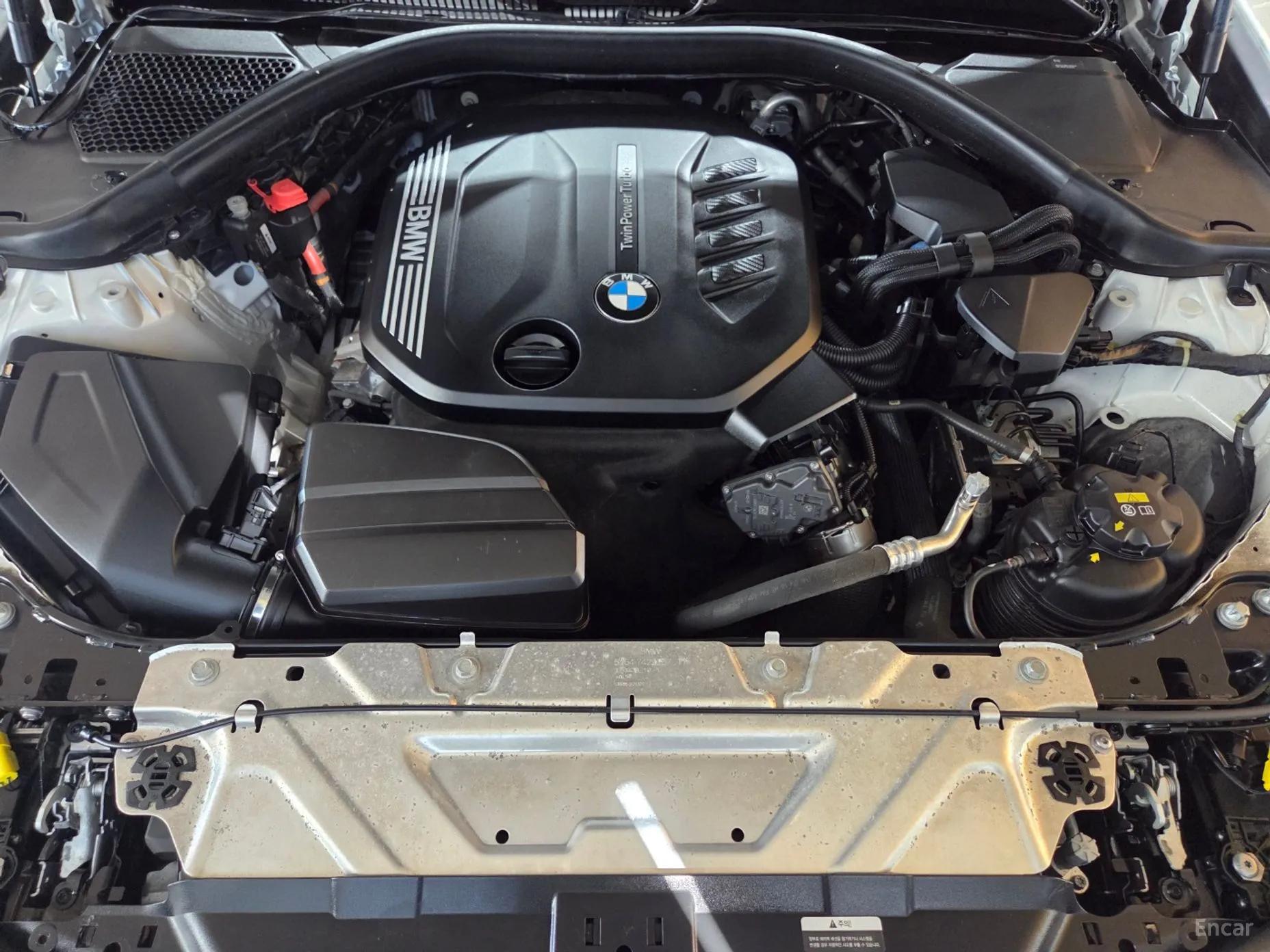BMW 3 Series (G20) превью 8
