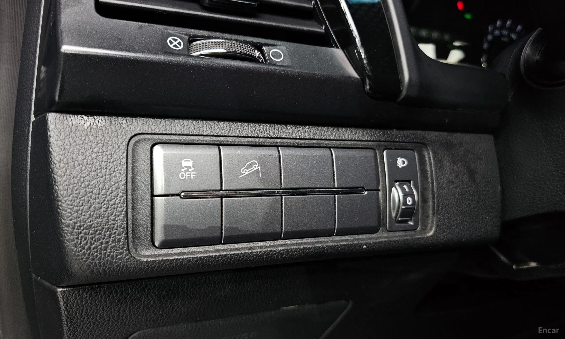 KG Mobility (SsangYong) Rexton Sports превью 13