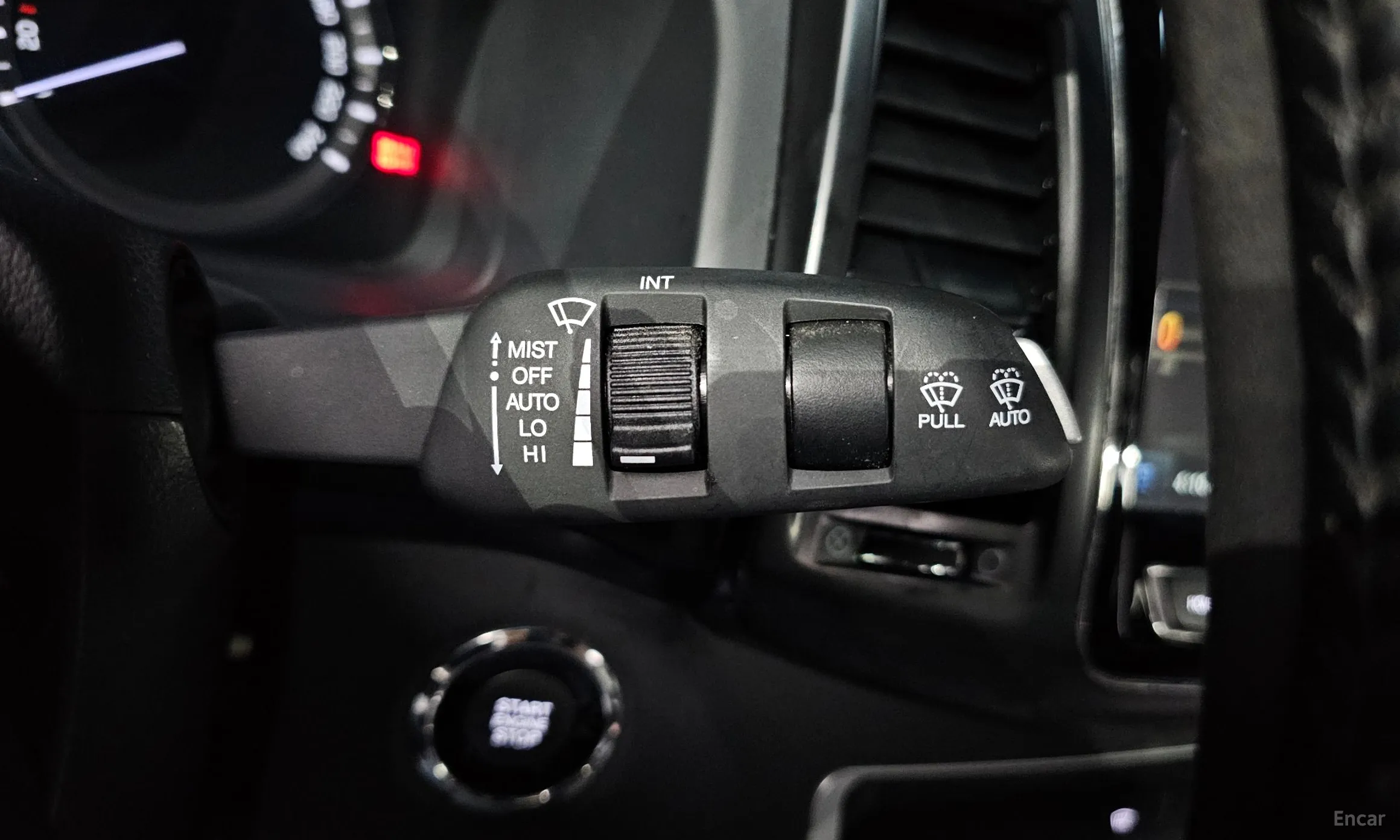 KG Mobility (SsangYong) Rexton Sports превью 15