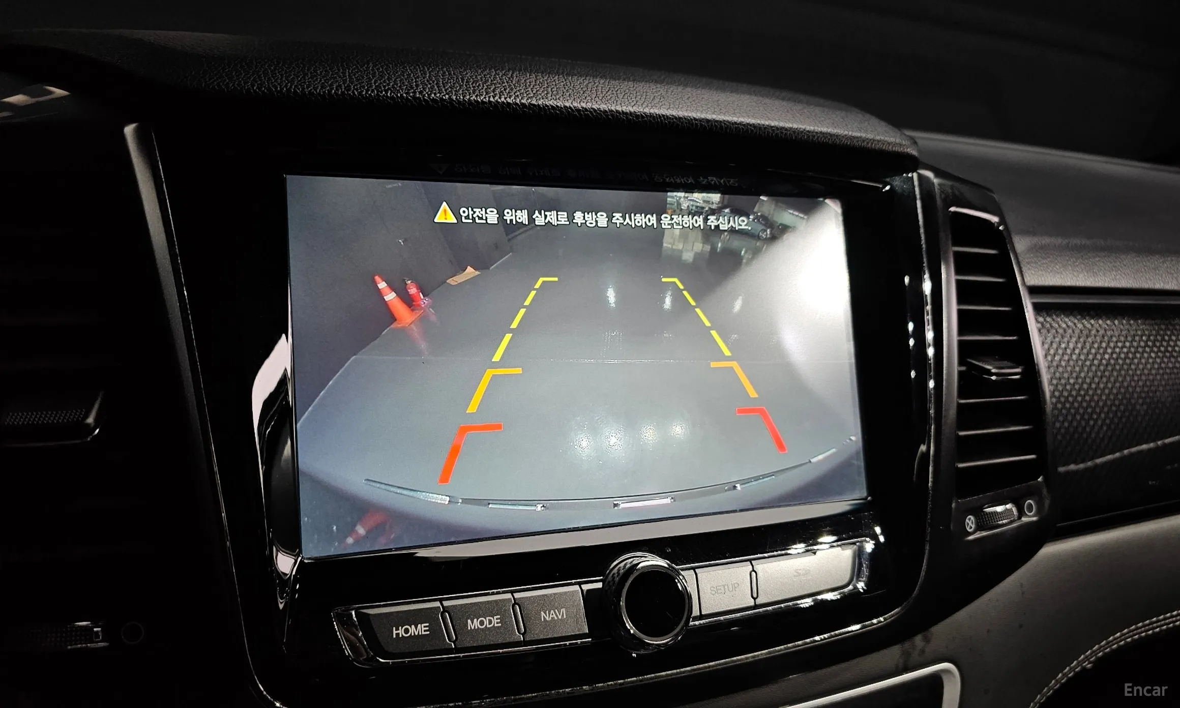 KG Mobility (SsangYong) Rexton Sports превью 17