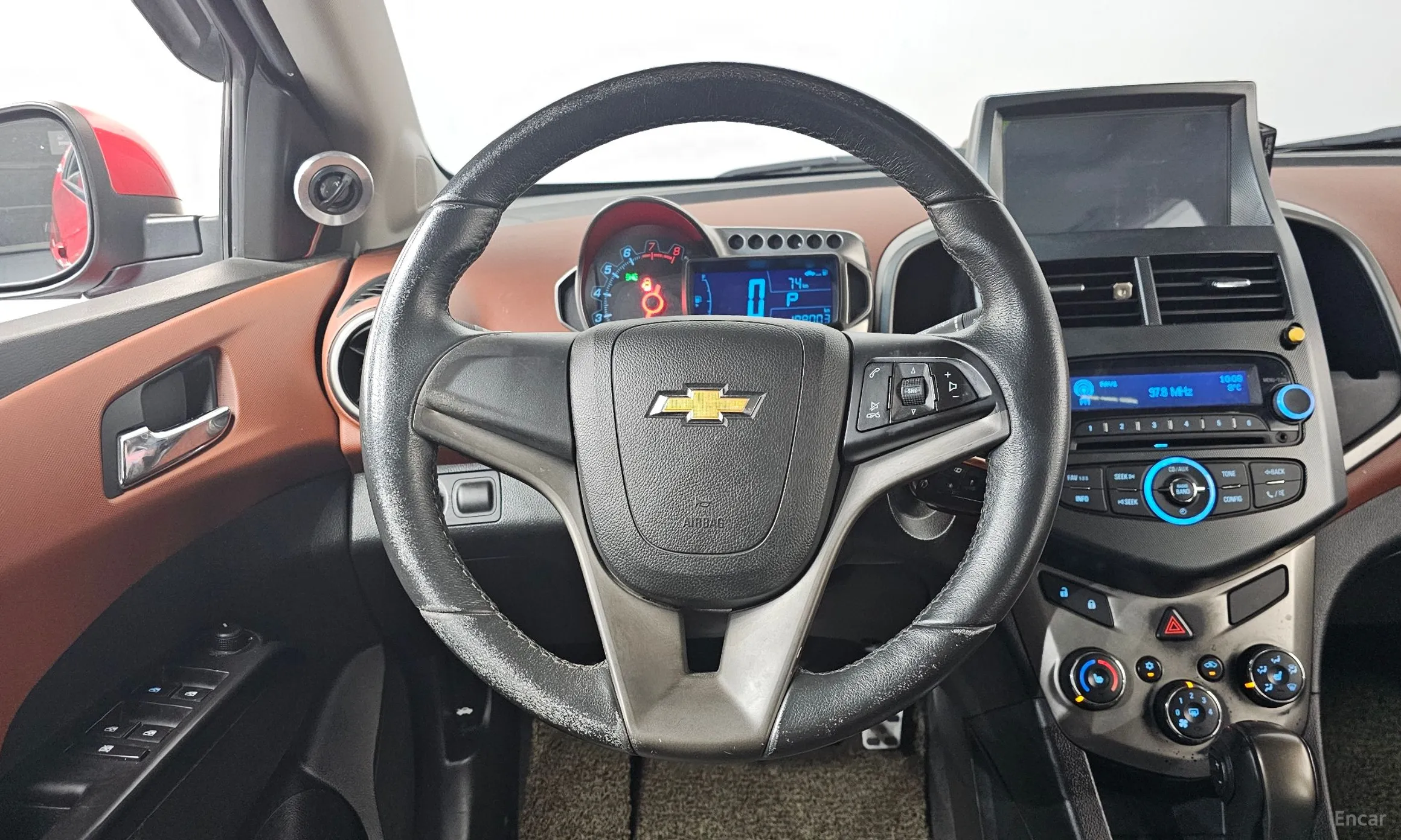 Chevrolet (GM Daewoo) Aveo Hatchback превью 13