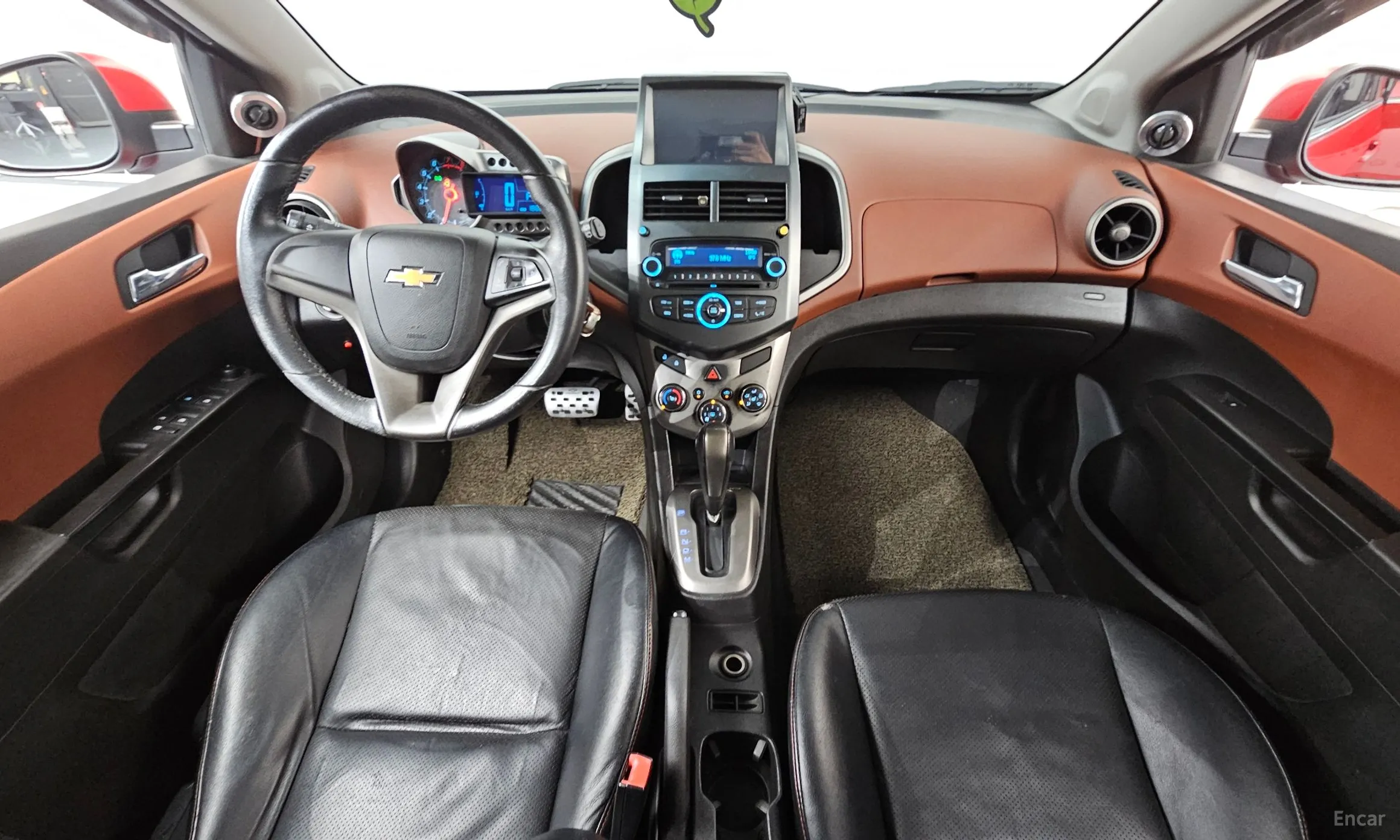 Chevrolet (GM Daewoo) Aveo Hatchback превью 7