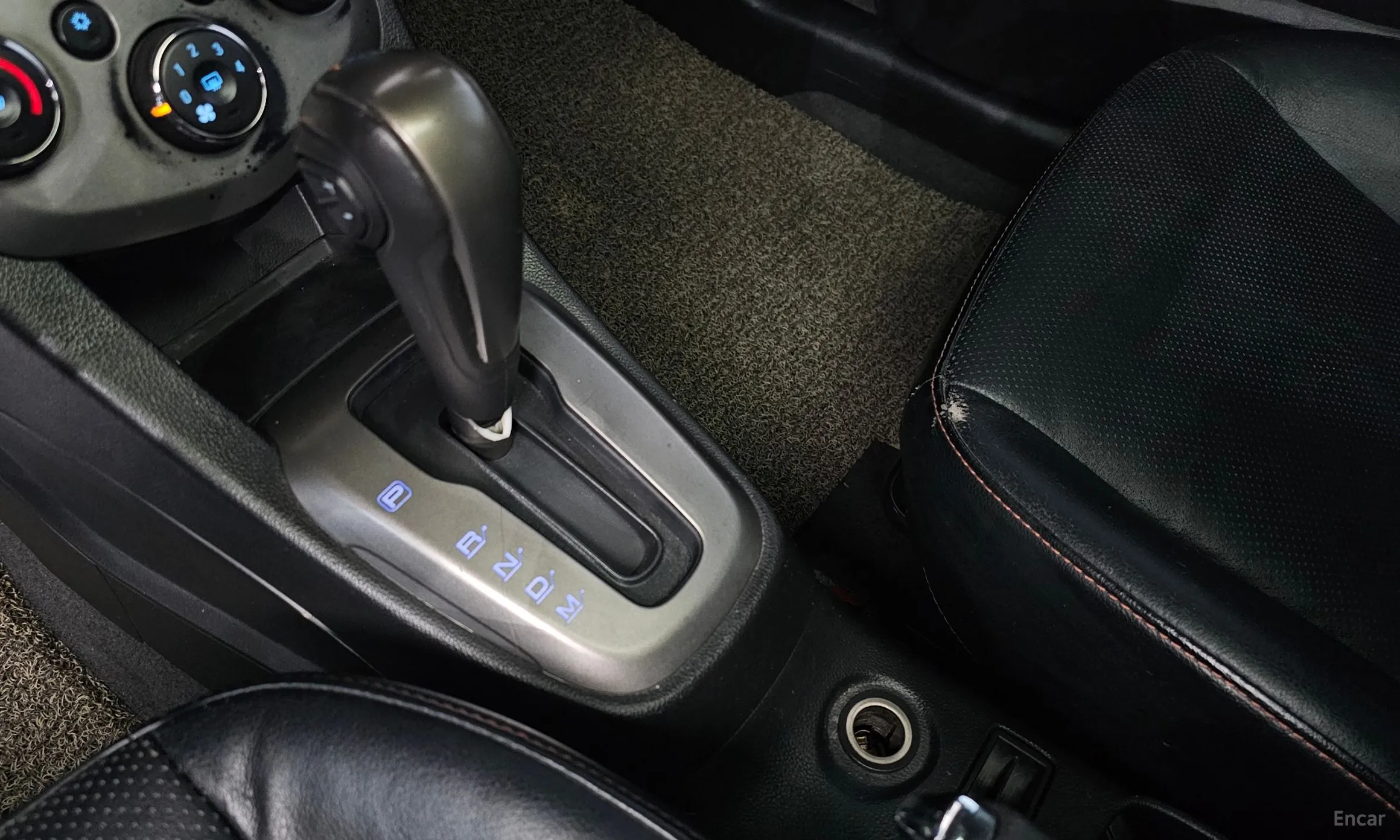 Chevrolet (GM Daewoo) Aveo Hatchback превью 9