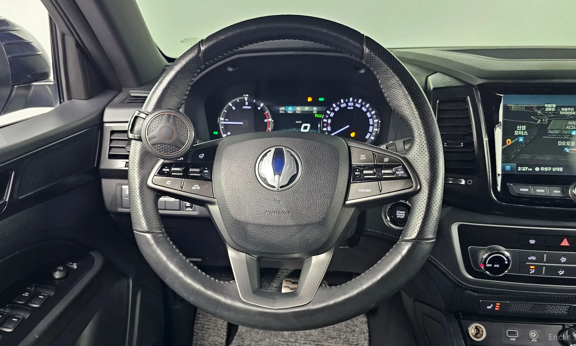 KG Mobility (SsangYong) Rexton Sports превью 16