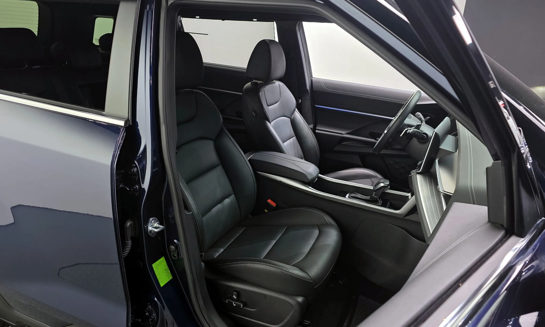KG Mobility (SsangYong) Torres превью 12