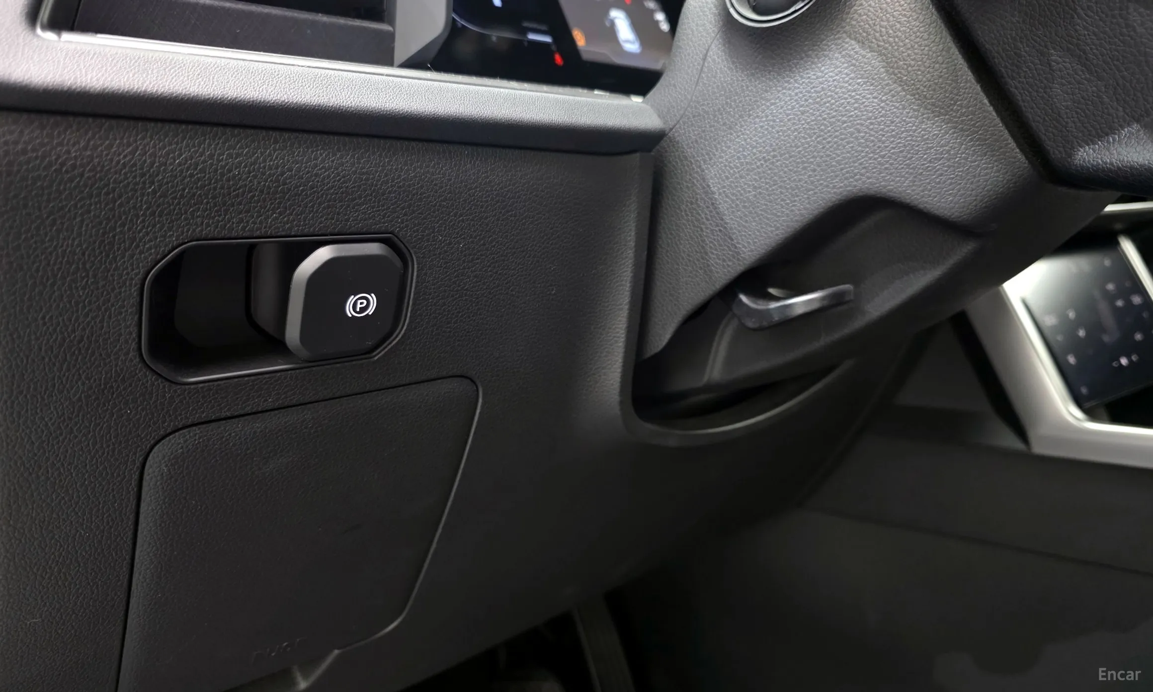 KG Mobility (SsangYong) Torres превью 15