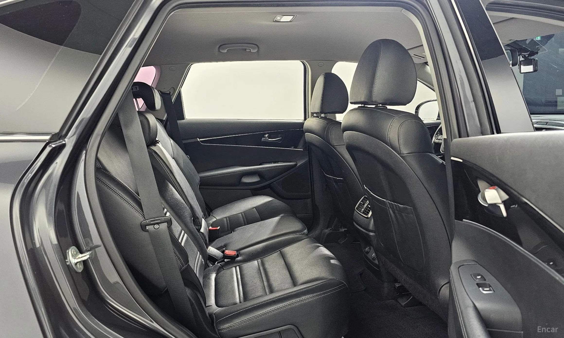 Kia Sorento превью 12