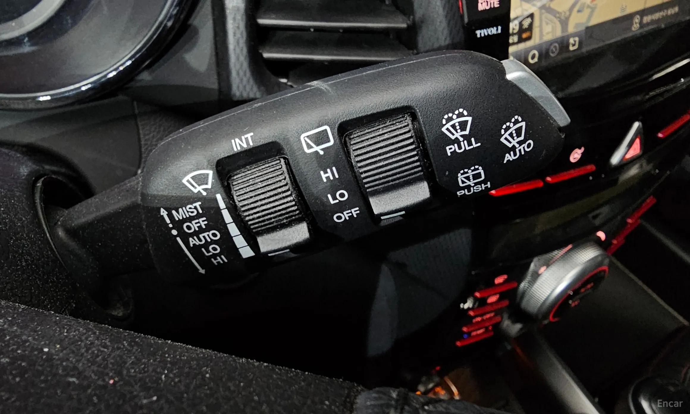 KG Mobility (SsangYong) Tivoli Air превью 17