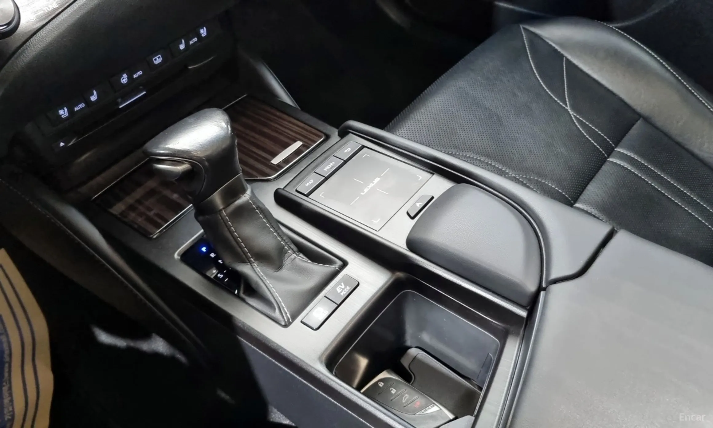 Lexus ES300h 7th Generation превью 9