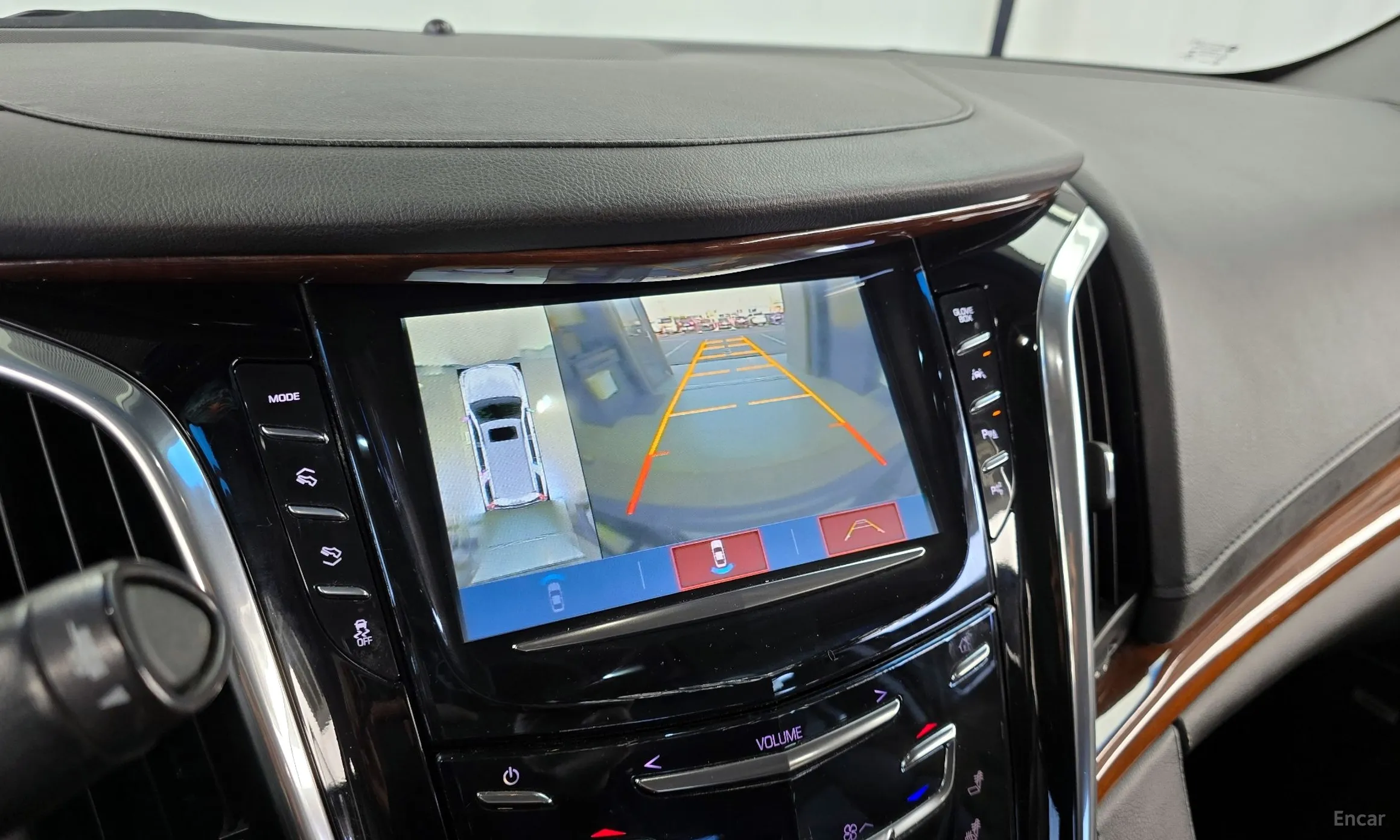 Cadillac Escalade превью 15