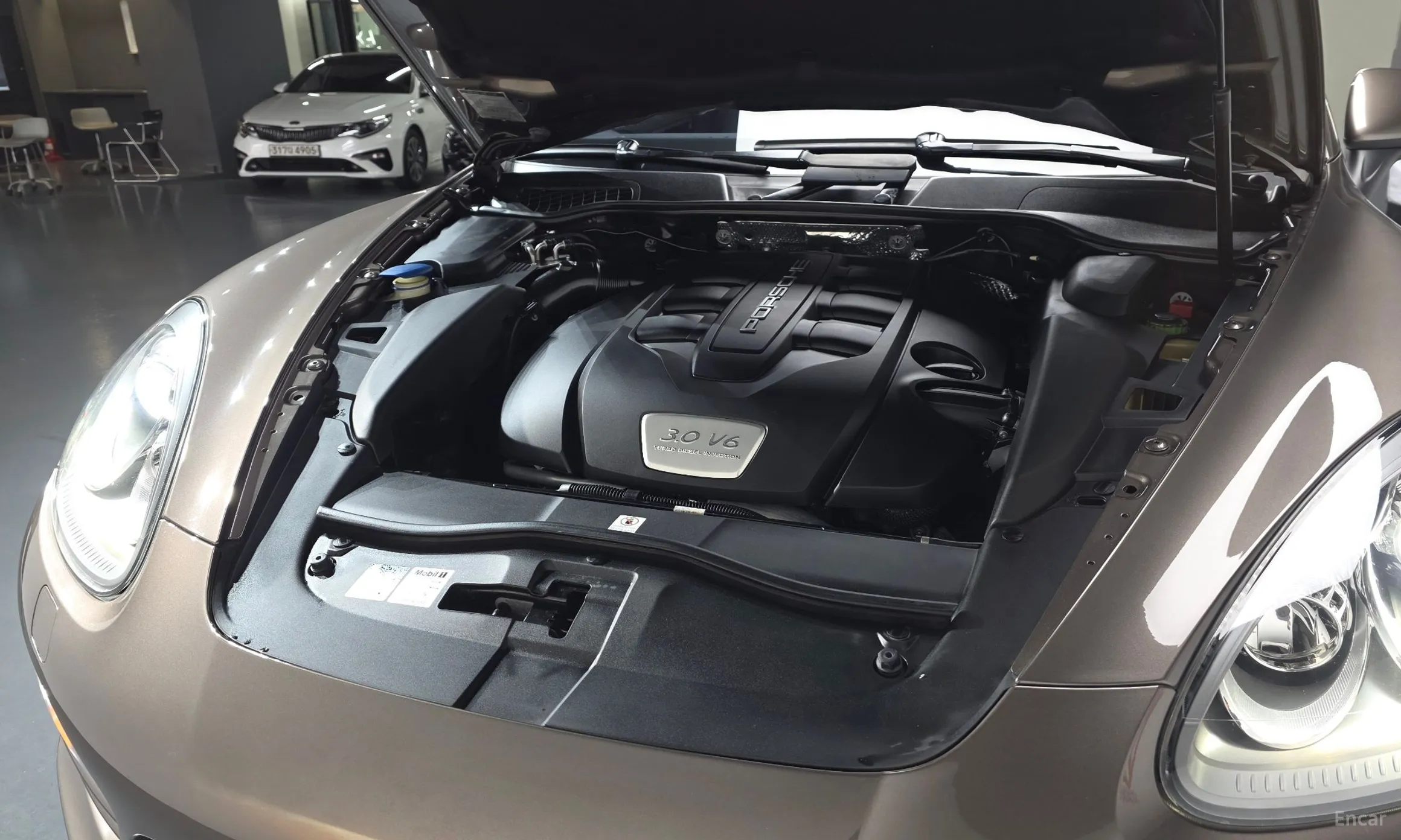 Porsche New Cayenne превью 6