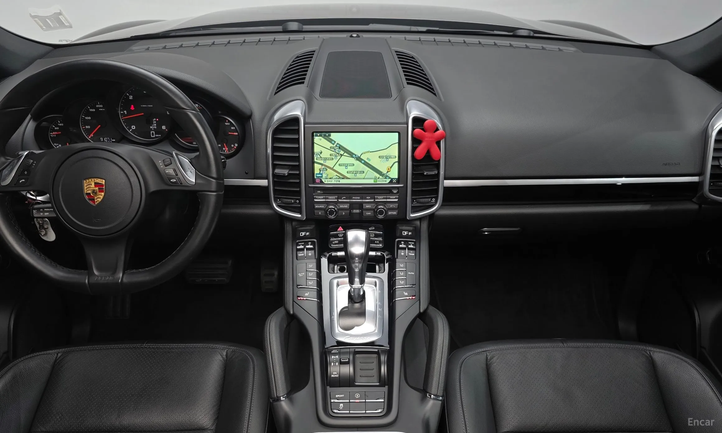 Porsche New Cayenne превью 7