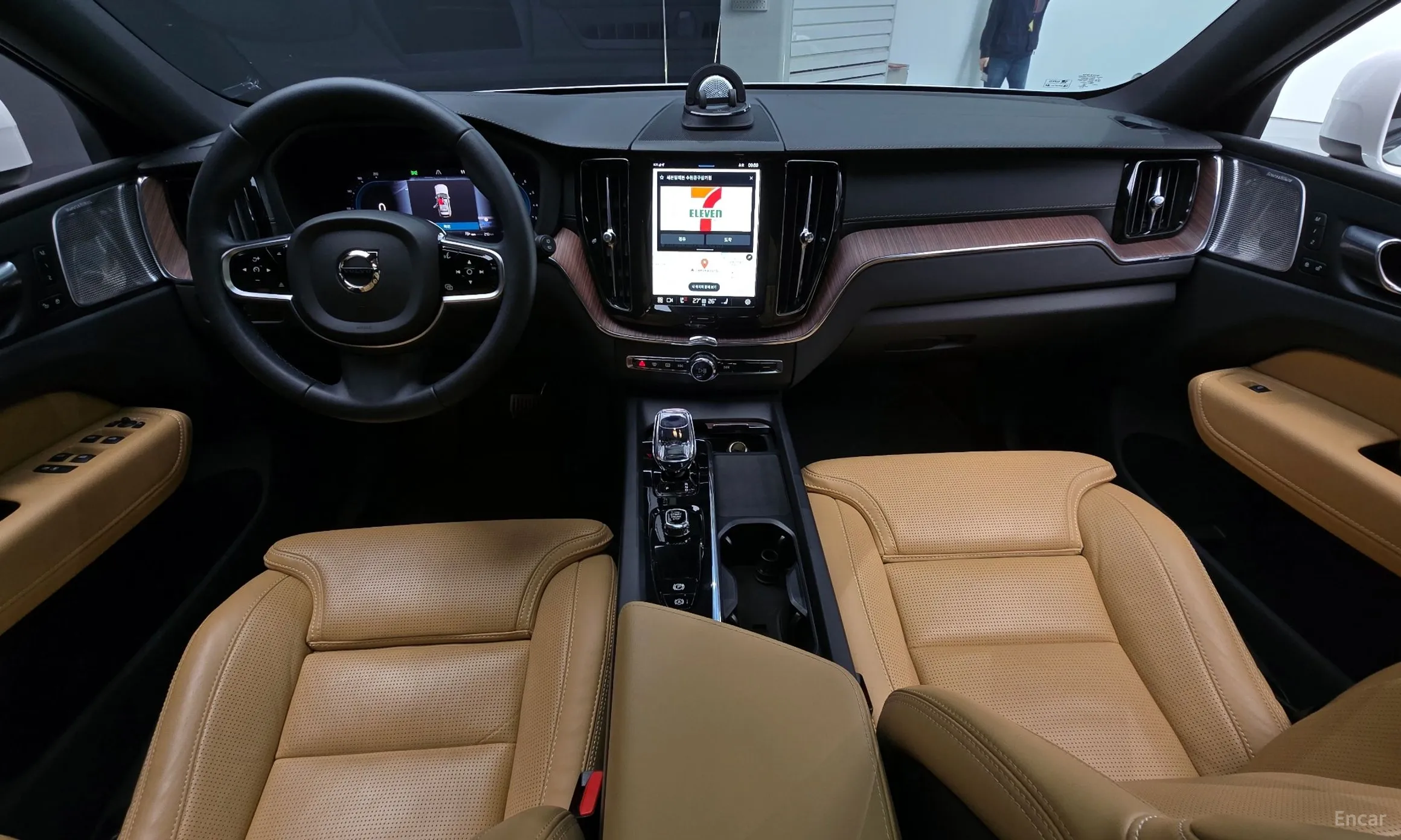 Volvo XC60 Gen 2 превью 7