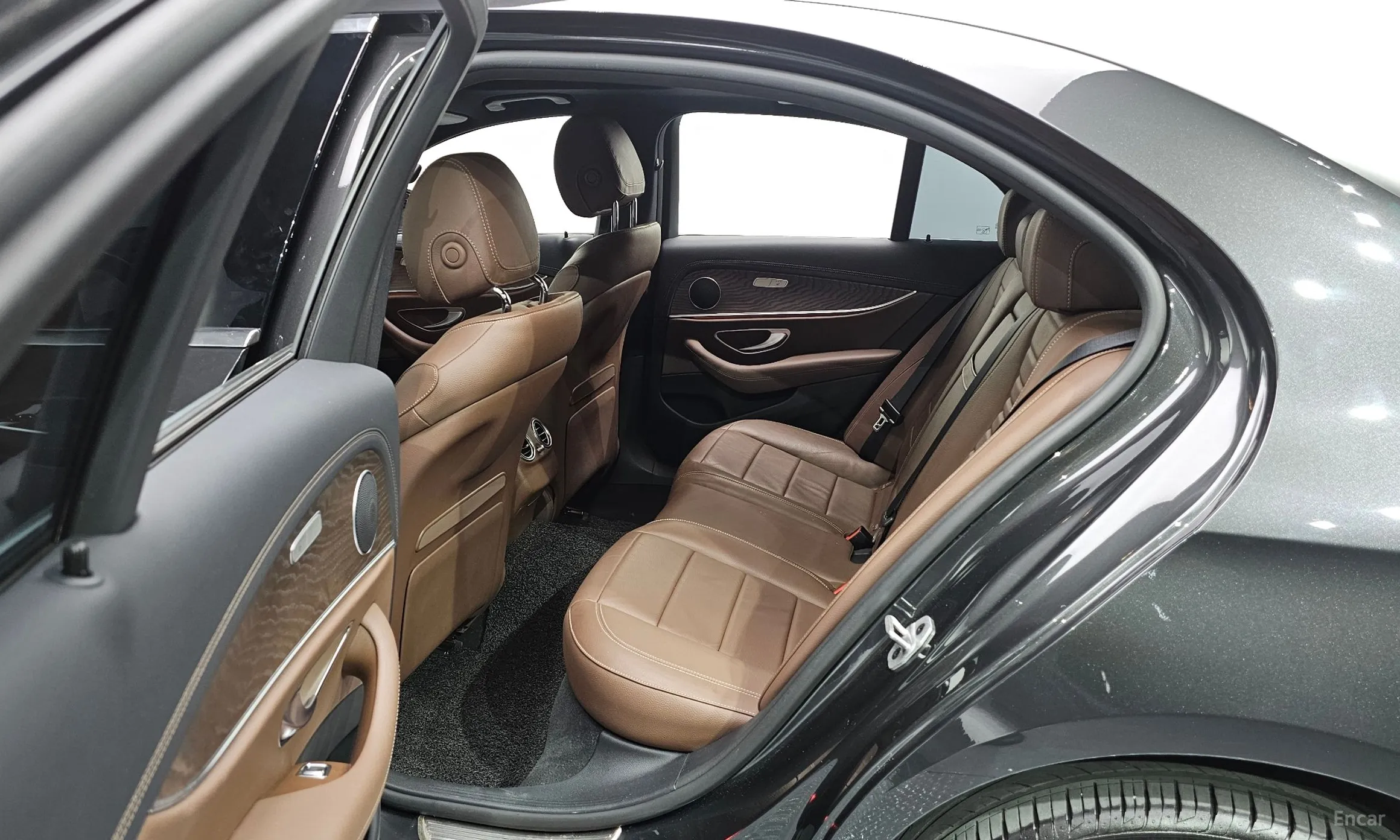 Mercedes Benz E-Class W213 превью 11