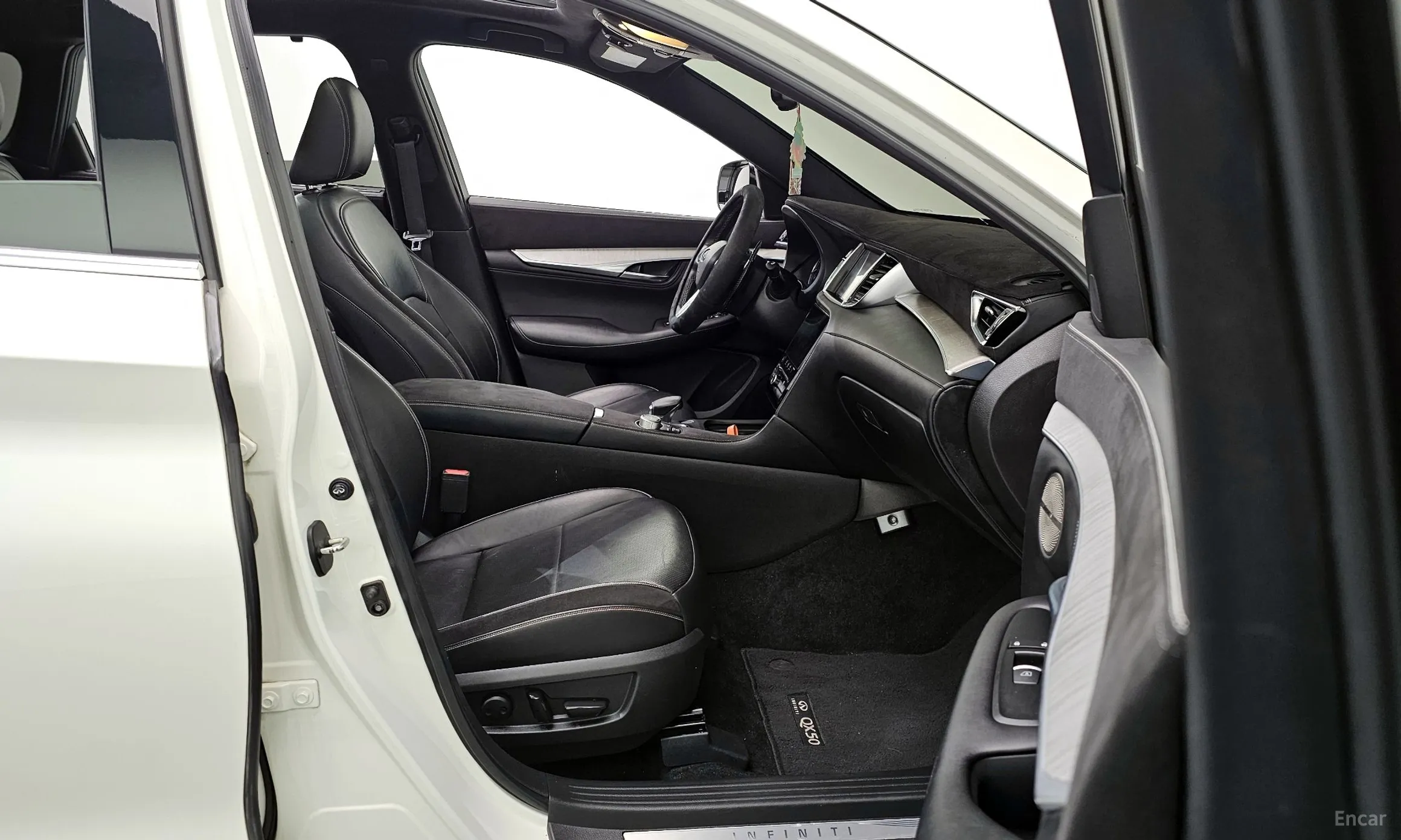 Infiniti QX50 (P71A) превью 11