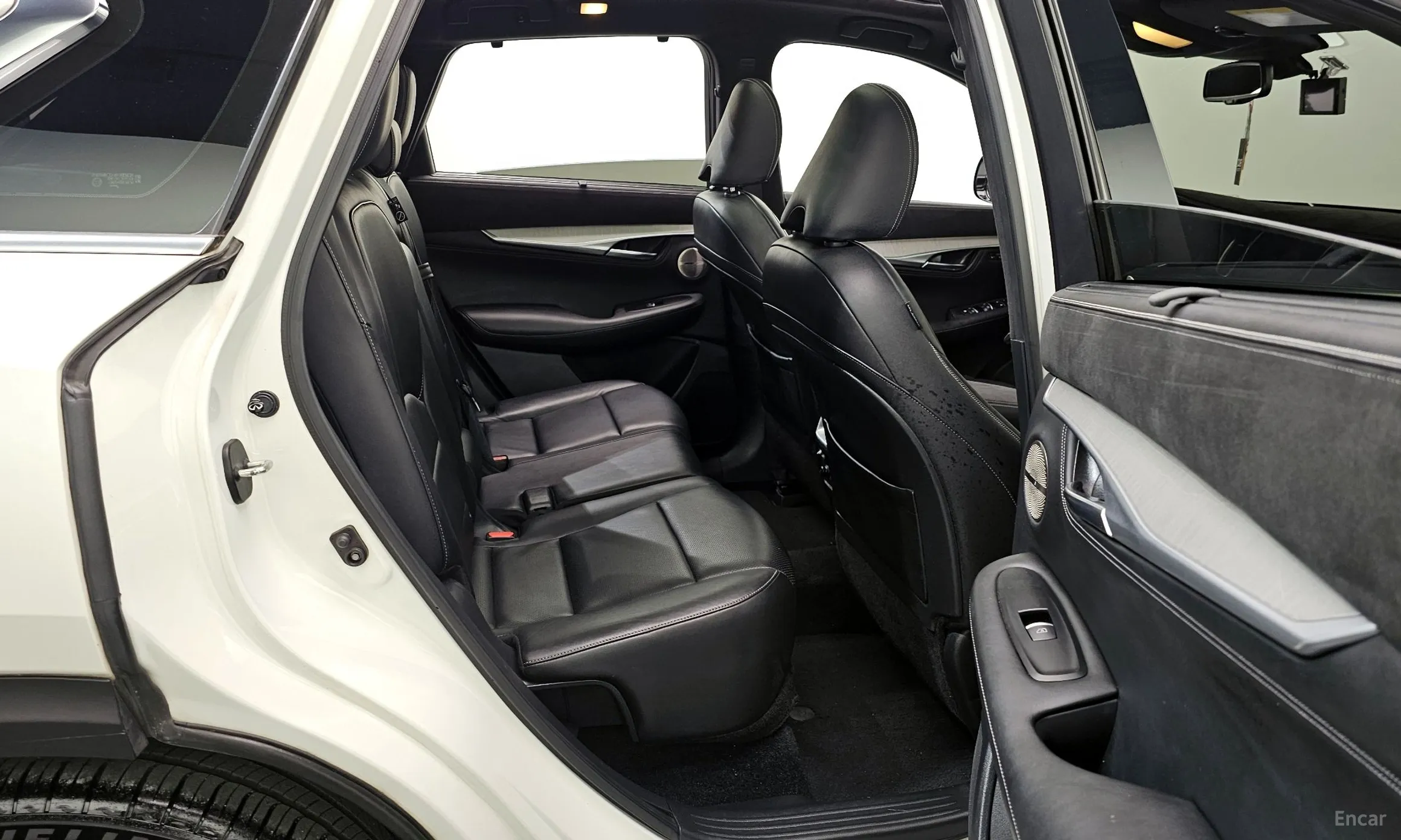 Infiniti QX50 (P71A) превью 12