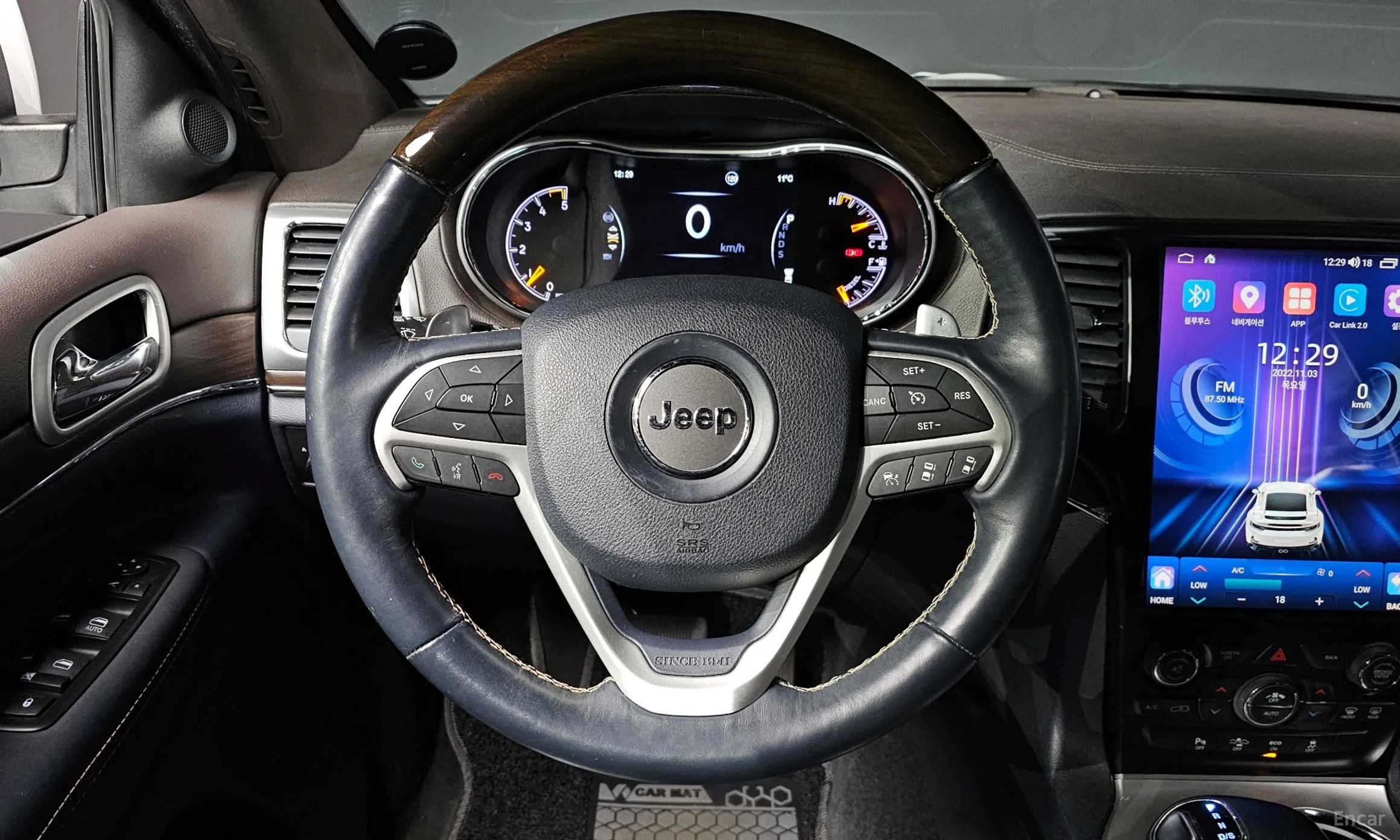 Jeep Grand Cherokee превью 14