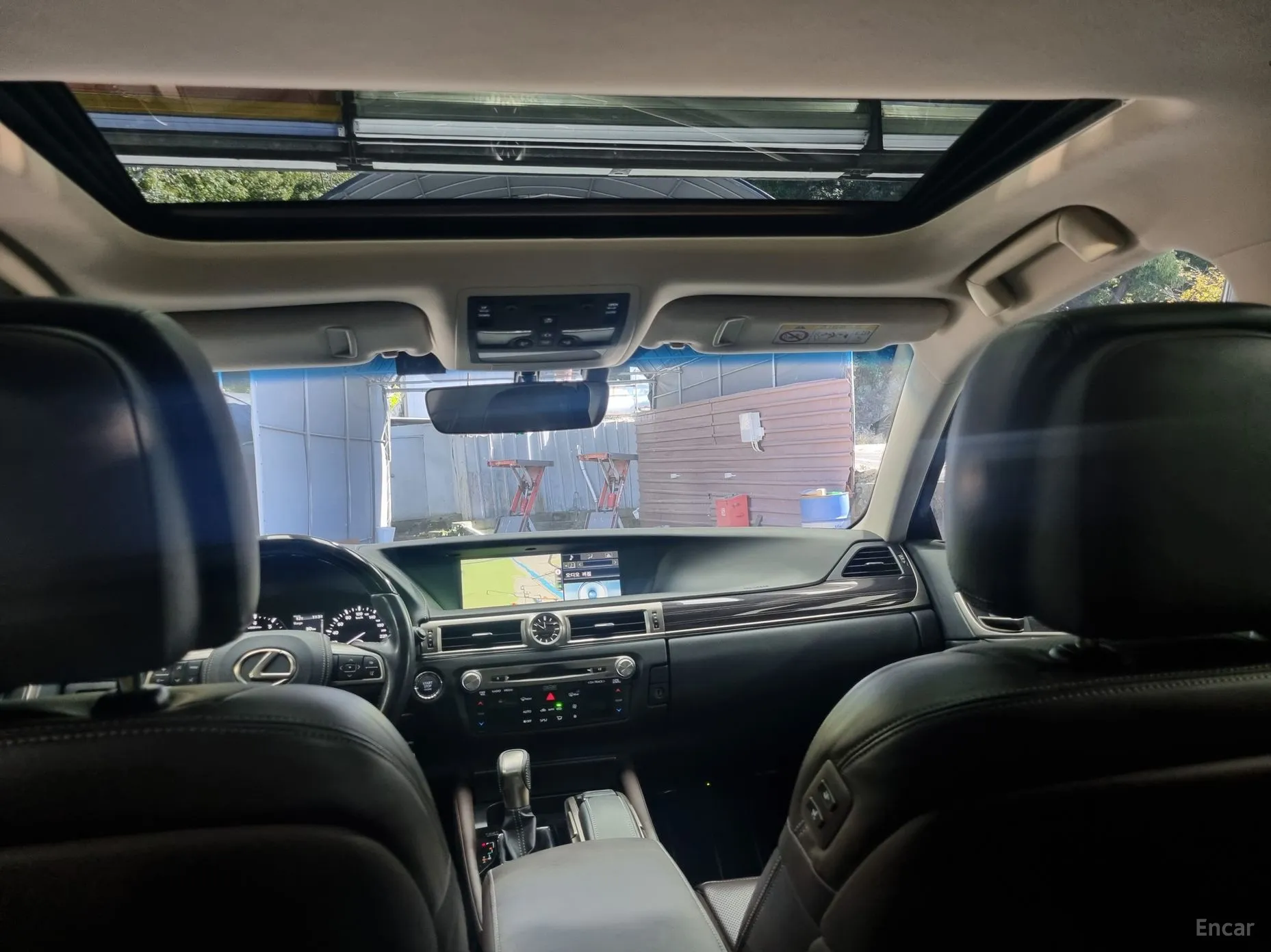 Lexus New GS350 превью 15