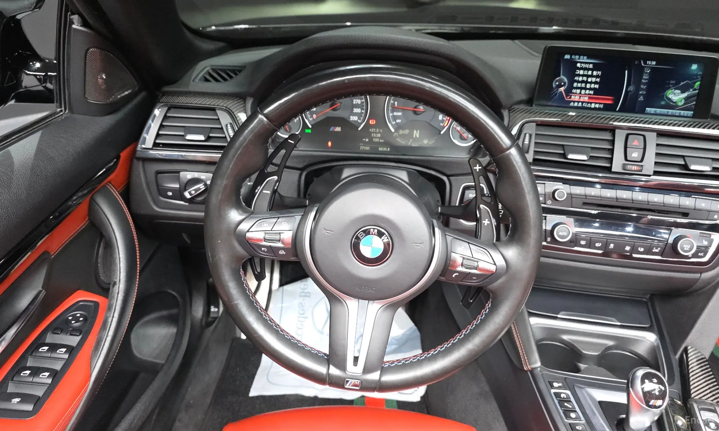BMW M4 (F82) превью 13