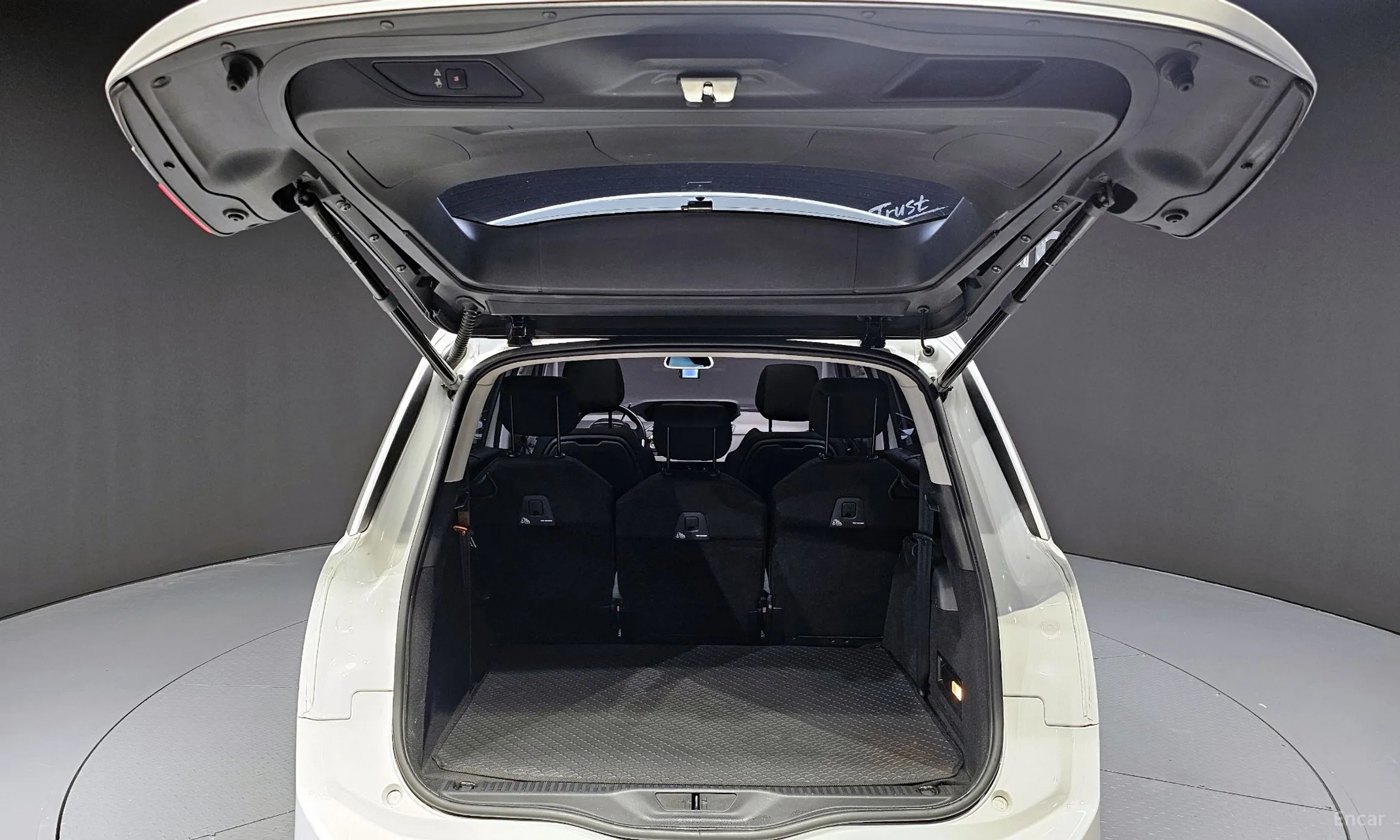 Citroën/DS Grand C4 Picasso превью 20