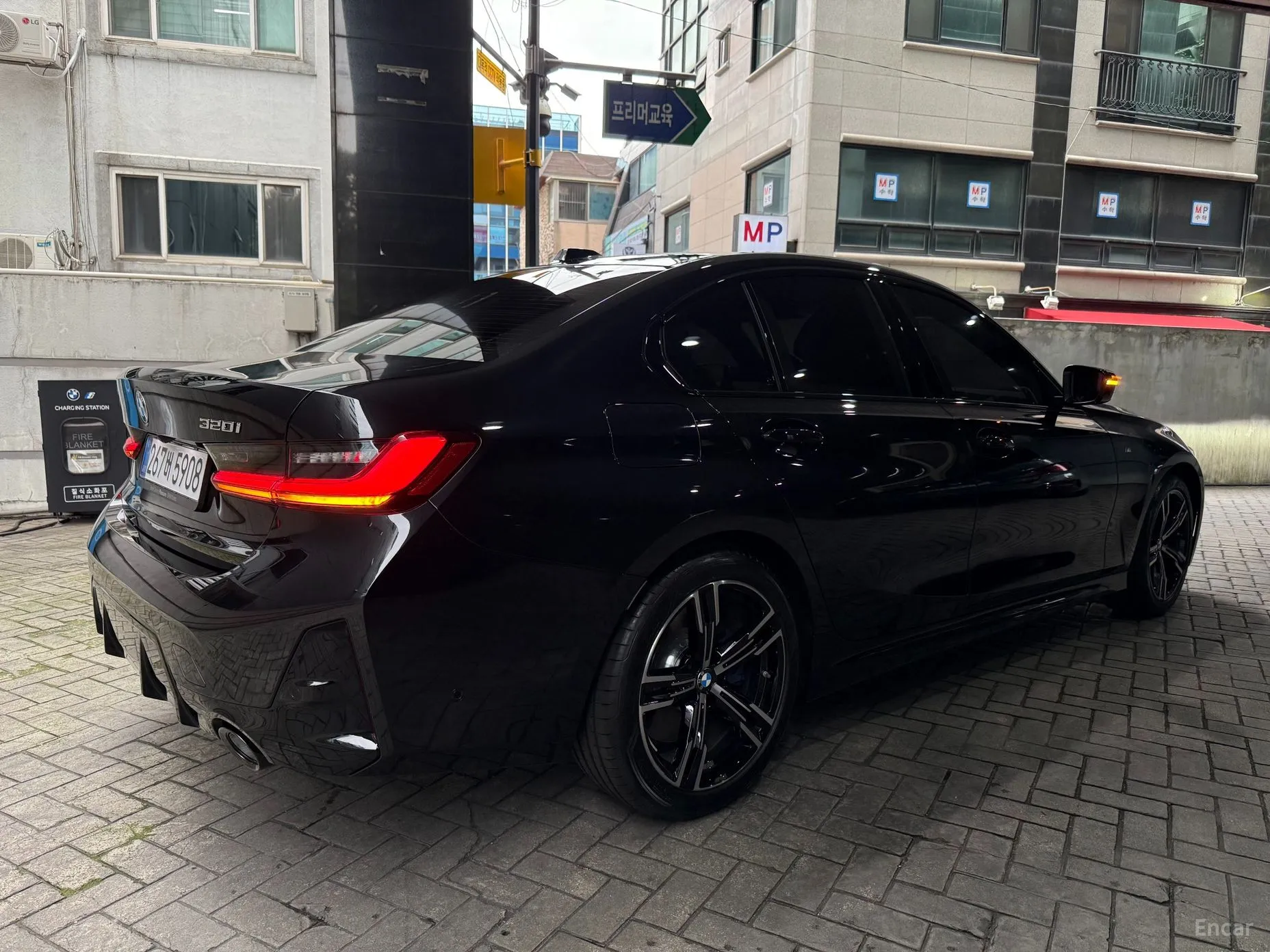BMW 3 Series (G20) превью 6