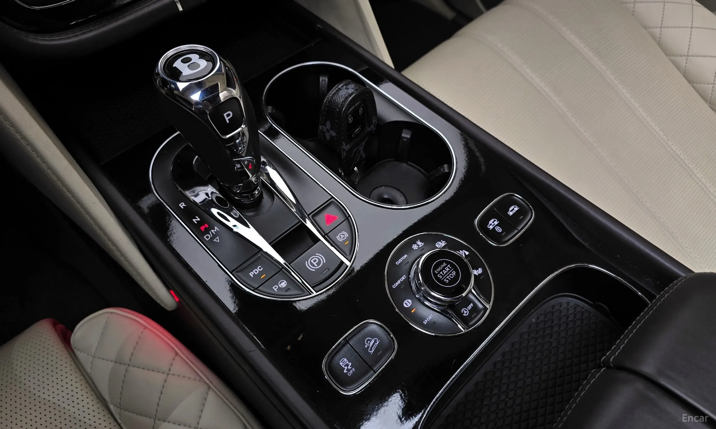 Bentley Bentayga превью 9