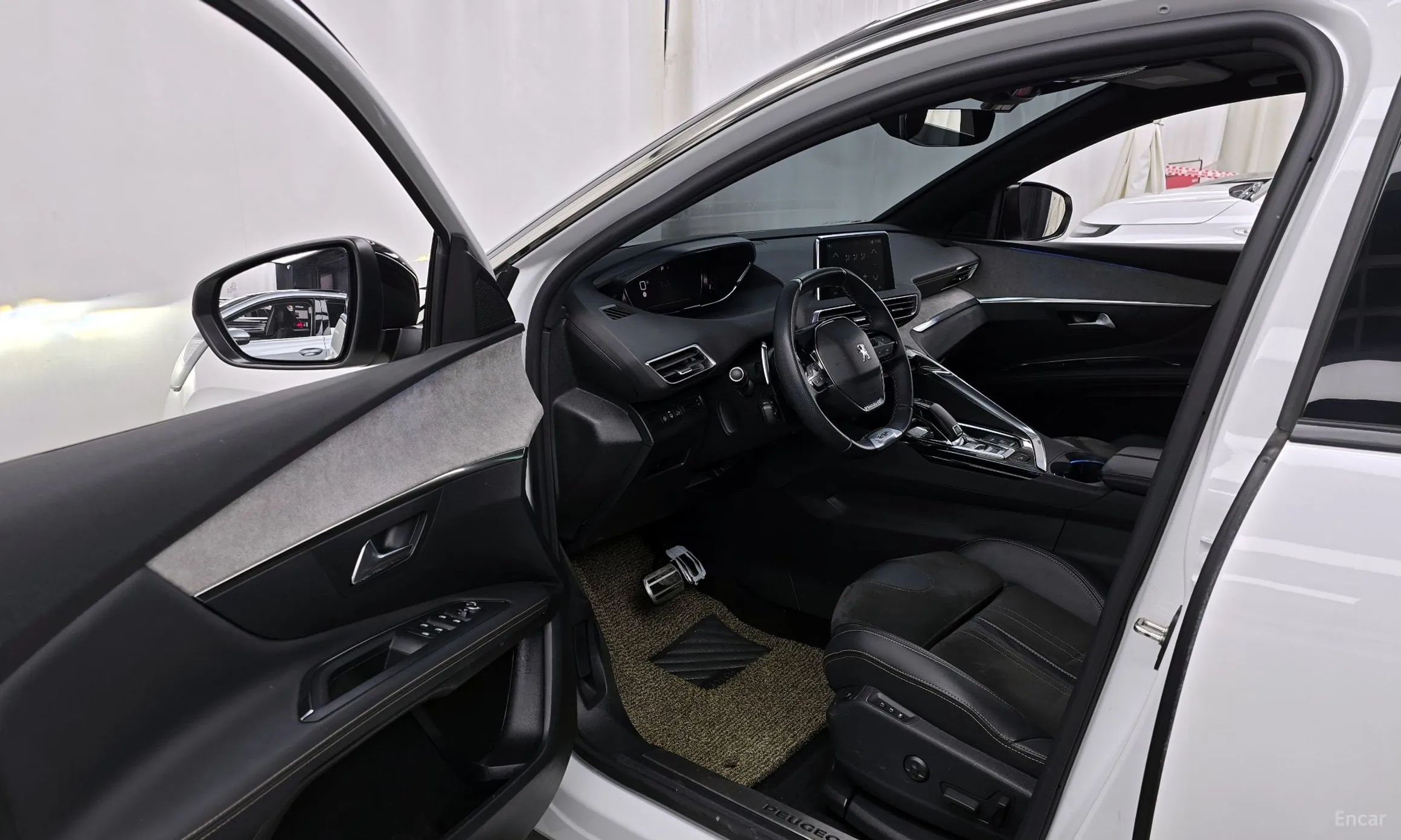 Peugeot 3008 2nd generation превью 10