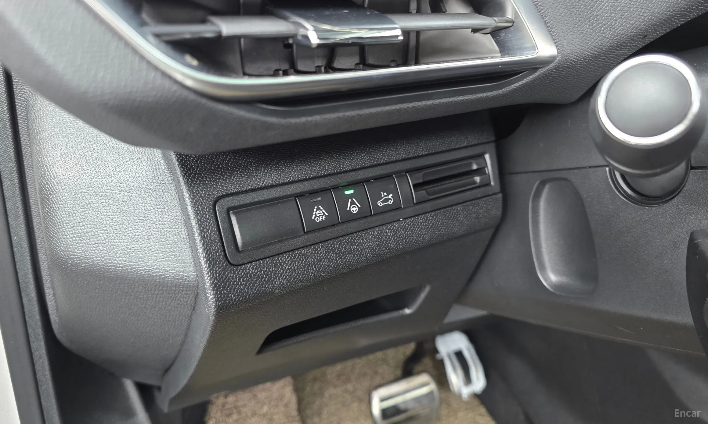 Peugeot 3008 2nd generation превью 17