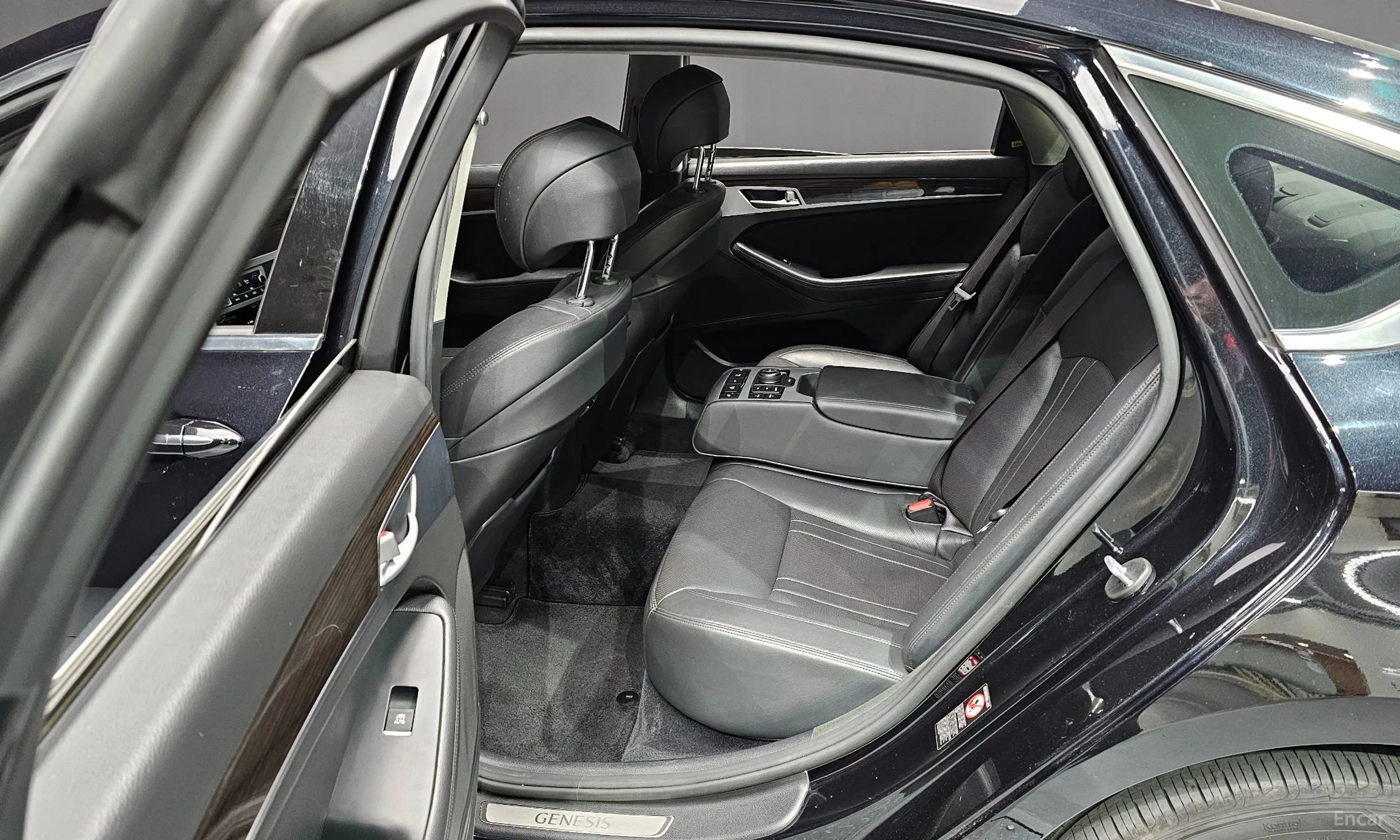 Genesis G80 превью 18