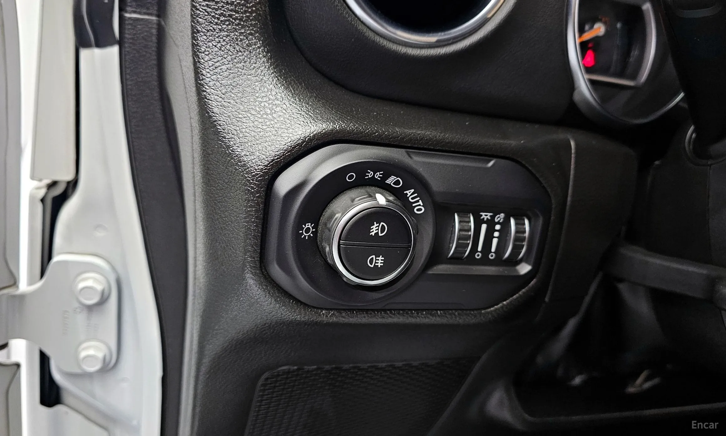Jeep Wrangler (JL) превью 17
