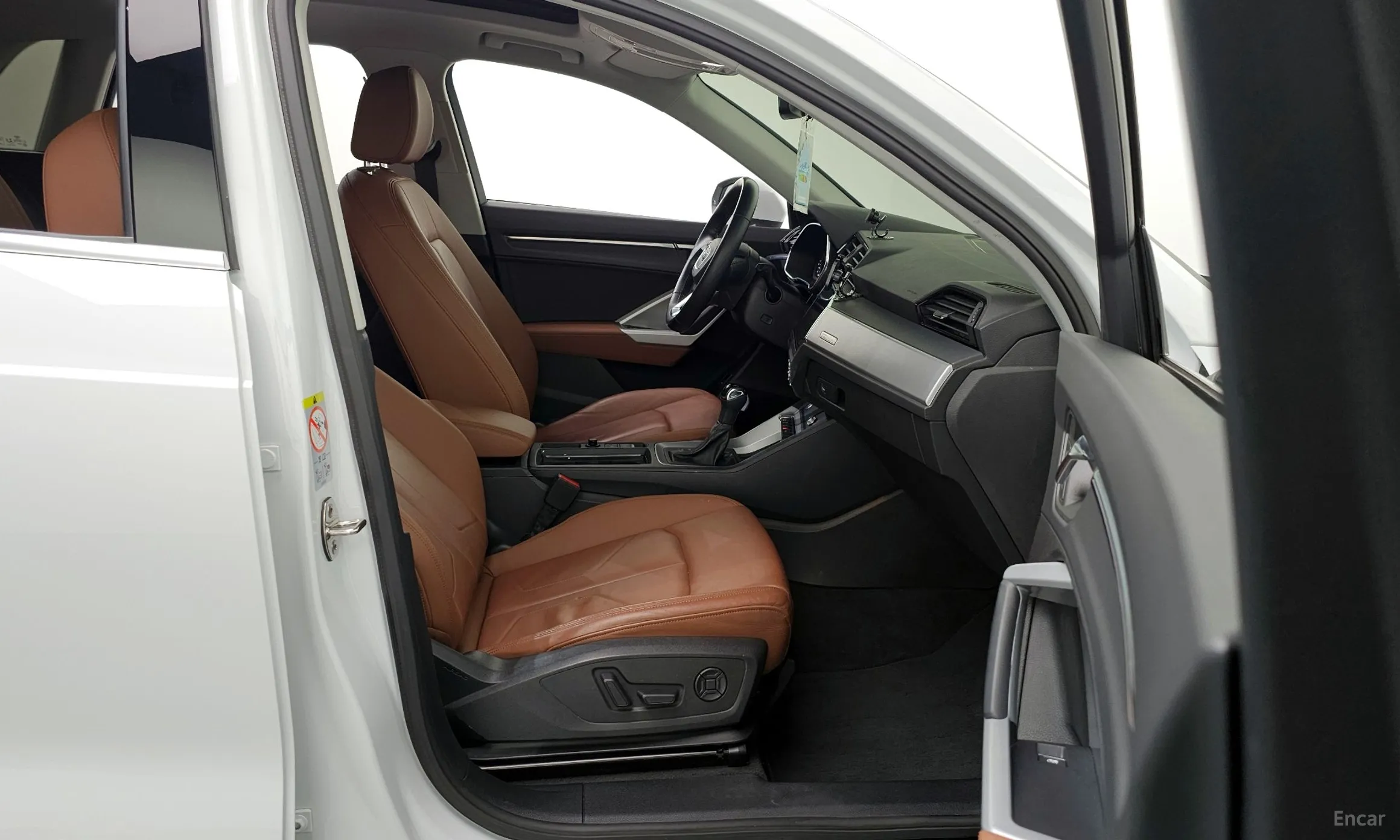 Audi Q3 (F3) превью 11