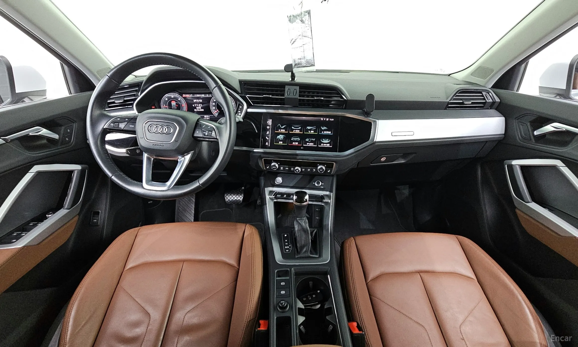 Audi Q3 (F3) превью 7