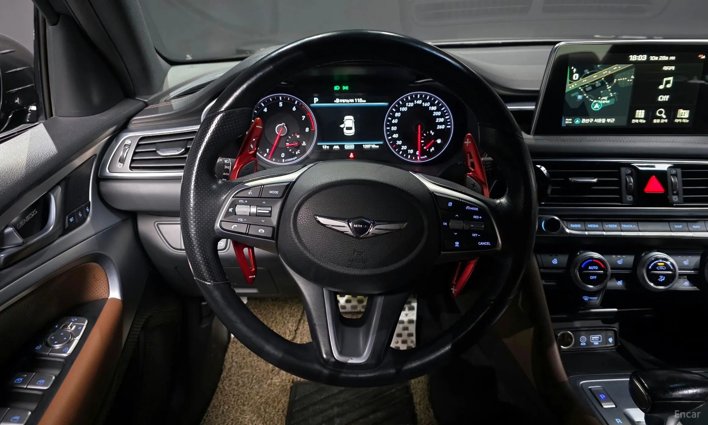 Genesis G70 превью 13