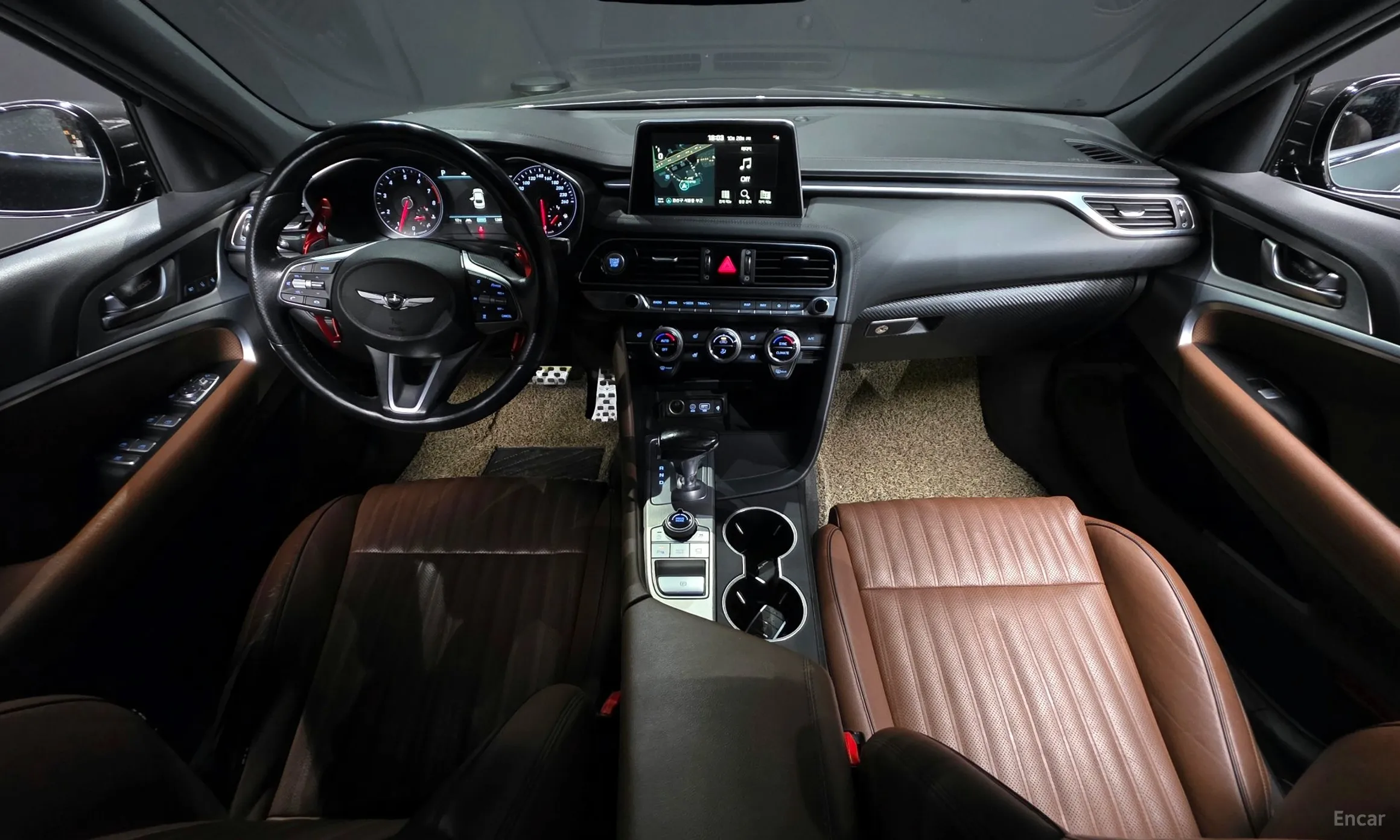 Genesis G70 превью 7