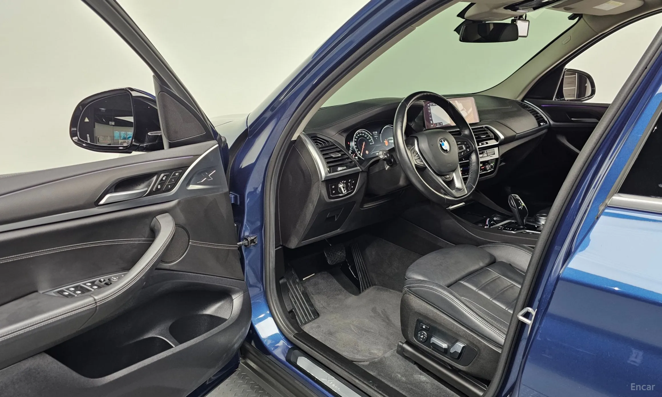 BMW X3 (G01) превью 10