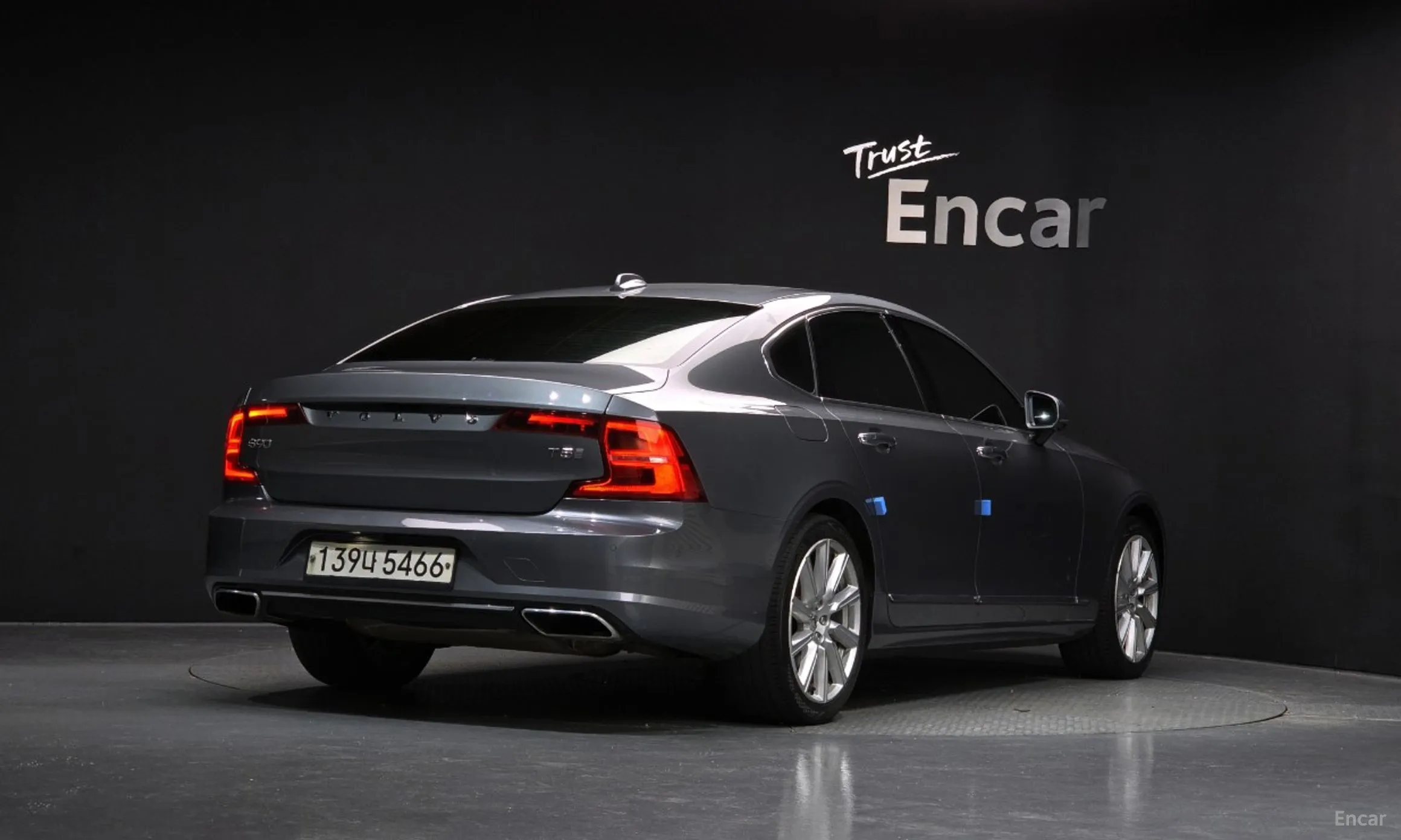 Volvo S90