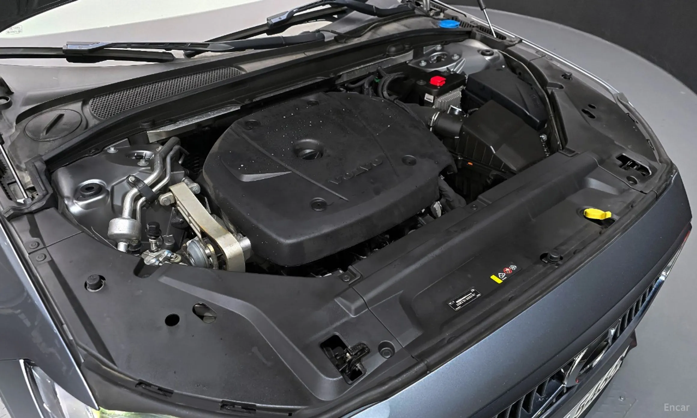 Volvo S90 превью 6