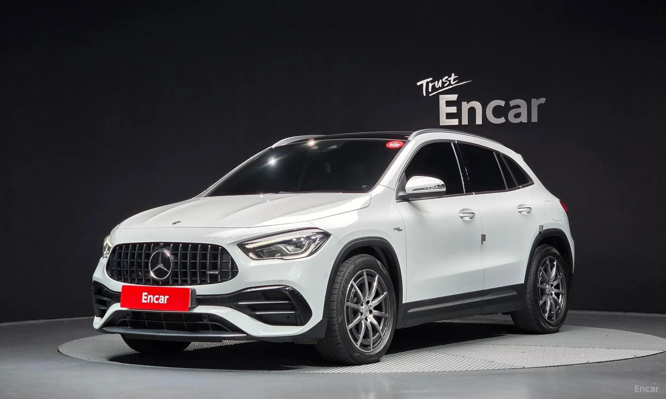 Mercedes Benz GLA-Class H247
