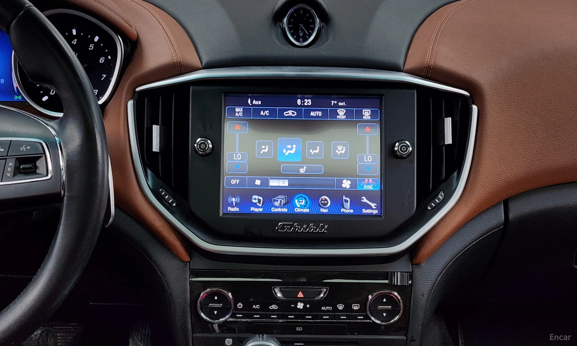 Maserati Ghibli превью 14