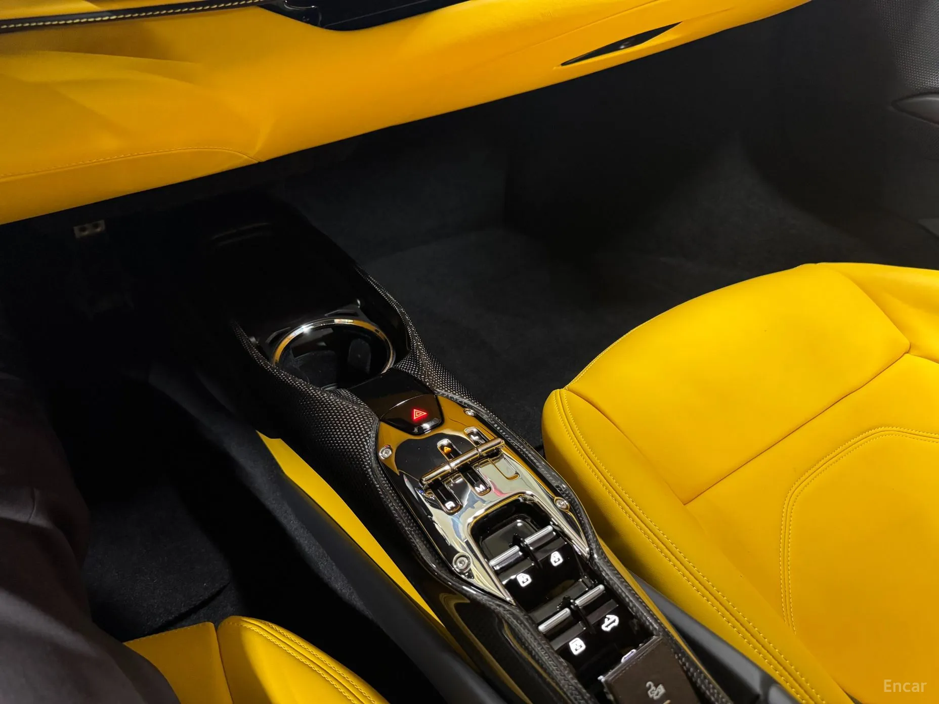 Ferrari 296 GTS превью 15