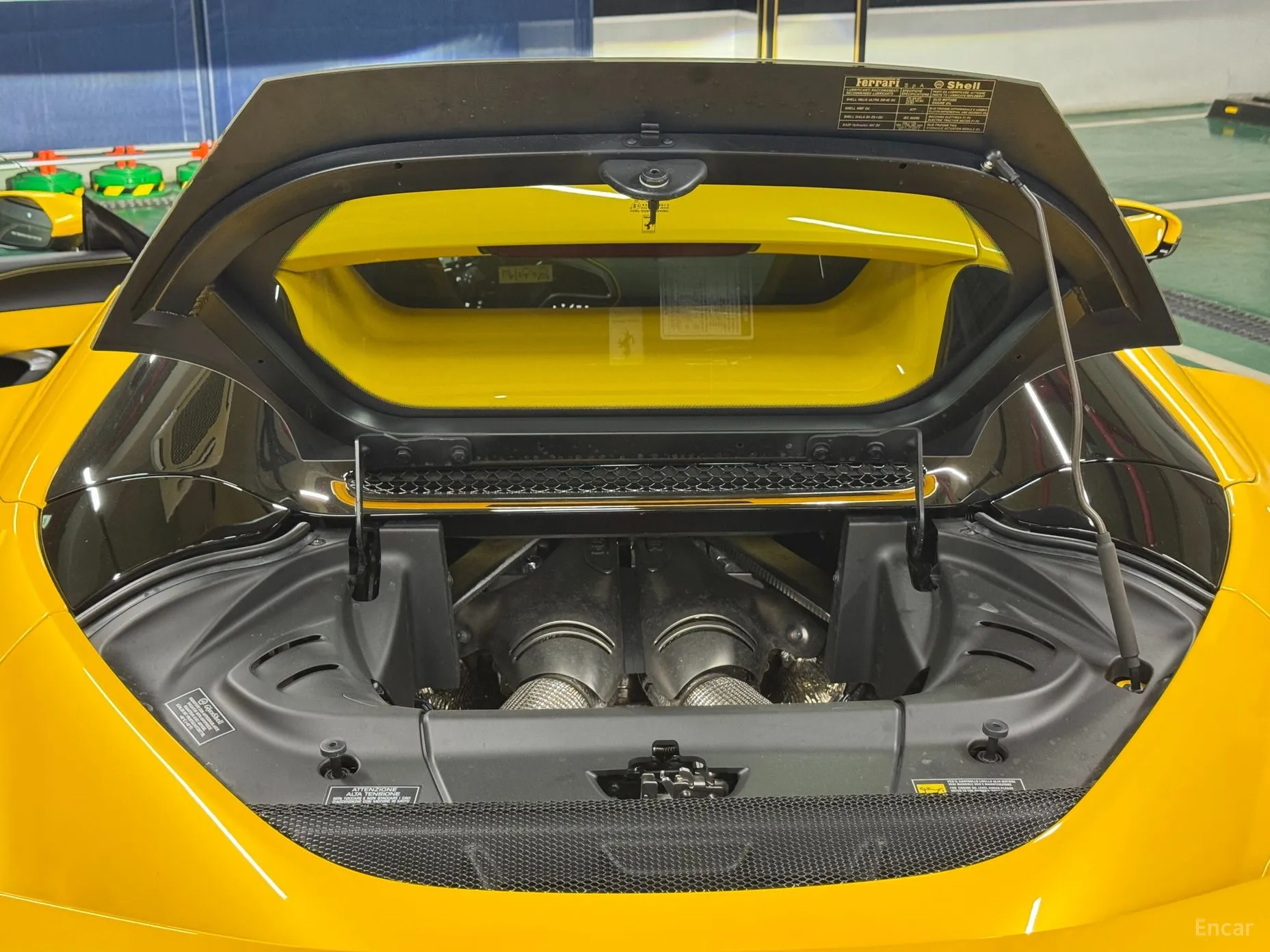 Ferrari 296 GTS превью 6