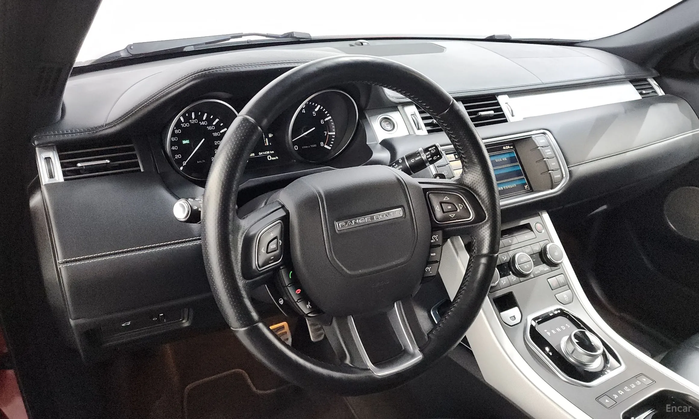 Land Rover Range Rover Evoque превью 13