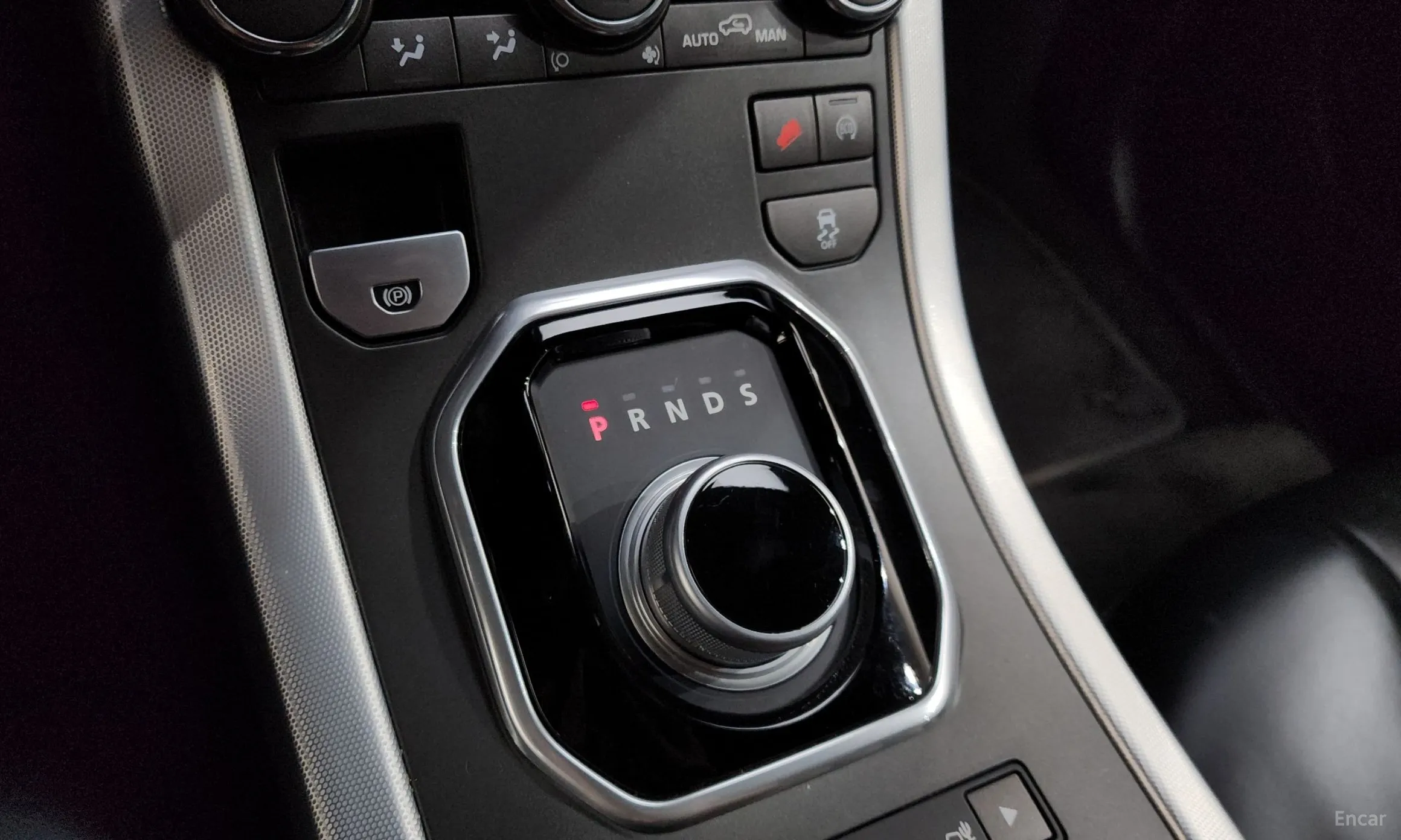 Land Rover Range Rover Evoque превью 9