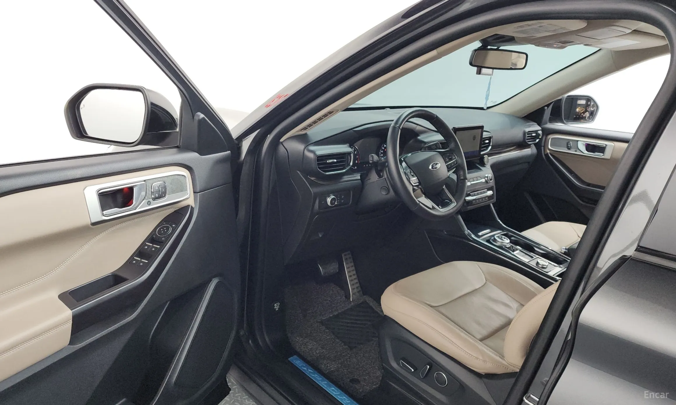 Ford Explorer 6th Generation превью 10