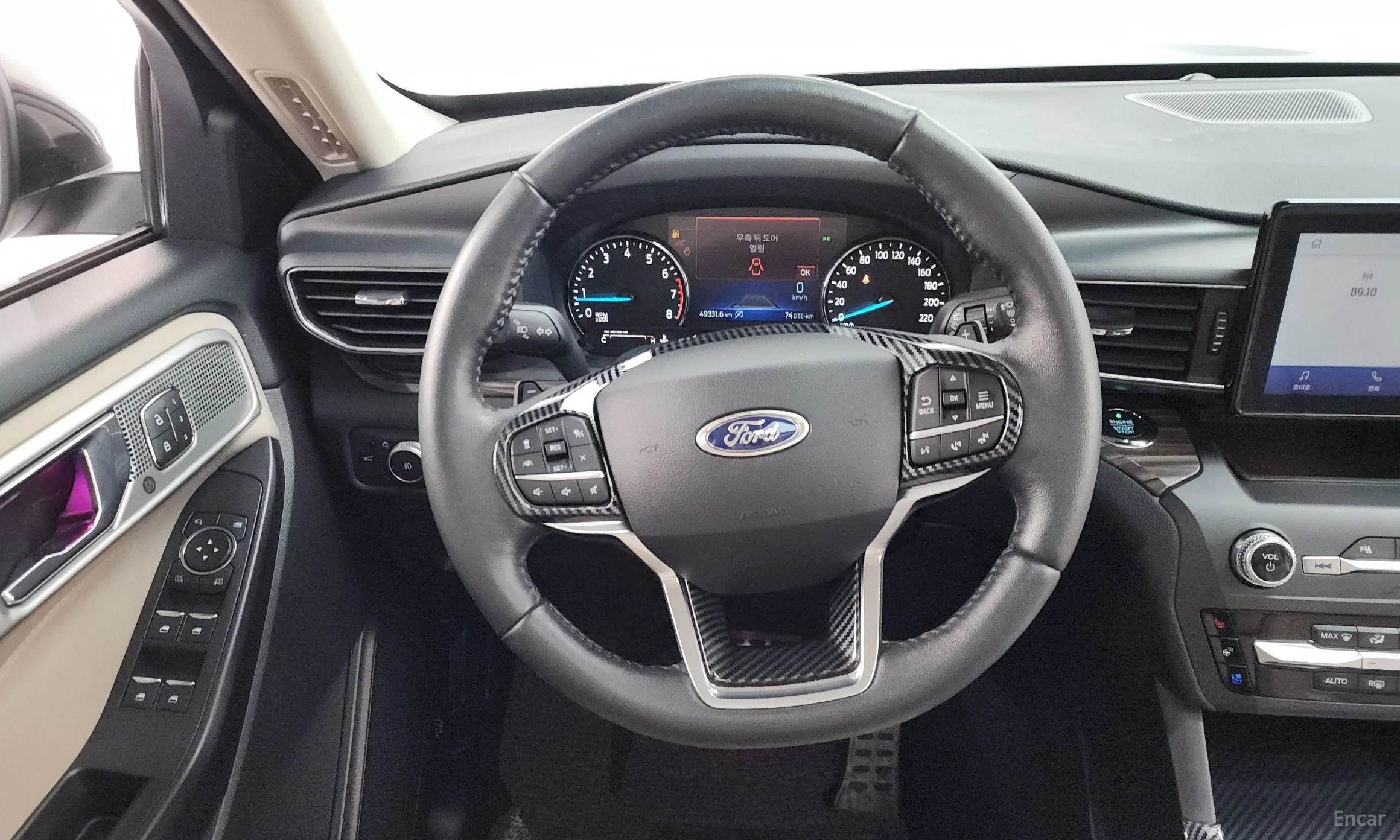 Ford Explorer 6th Generation превью 13