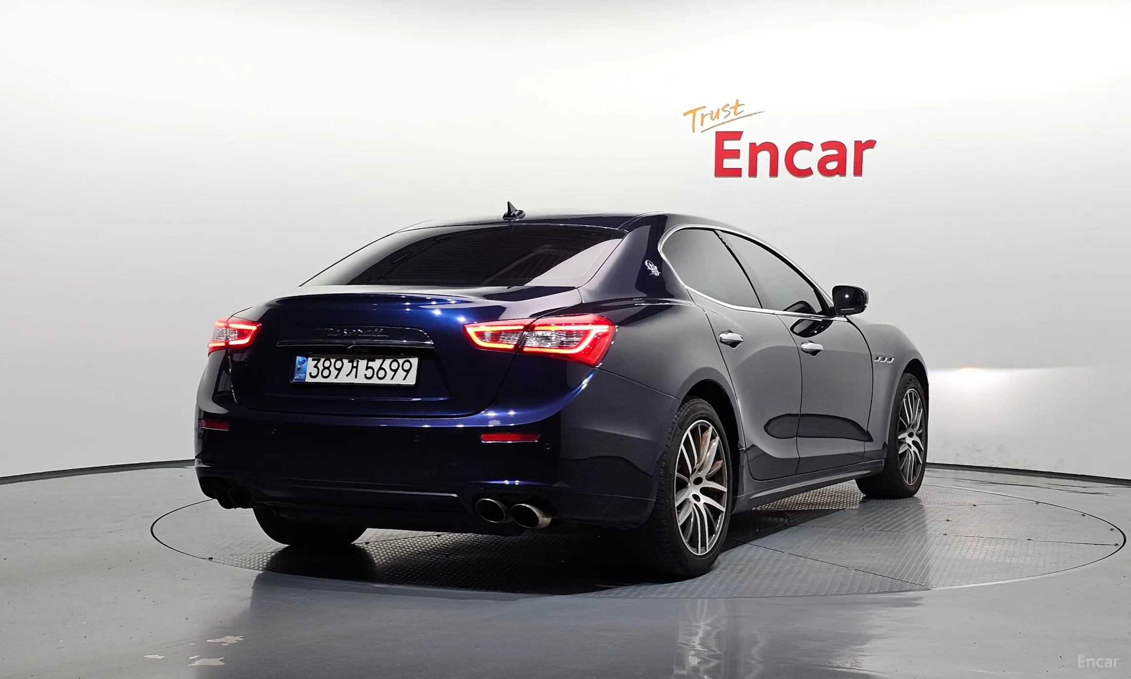 Maserati Ghibli превью 2