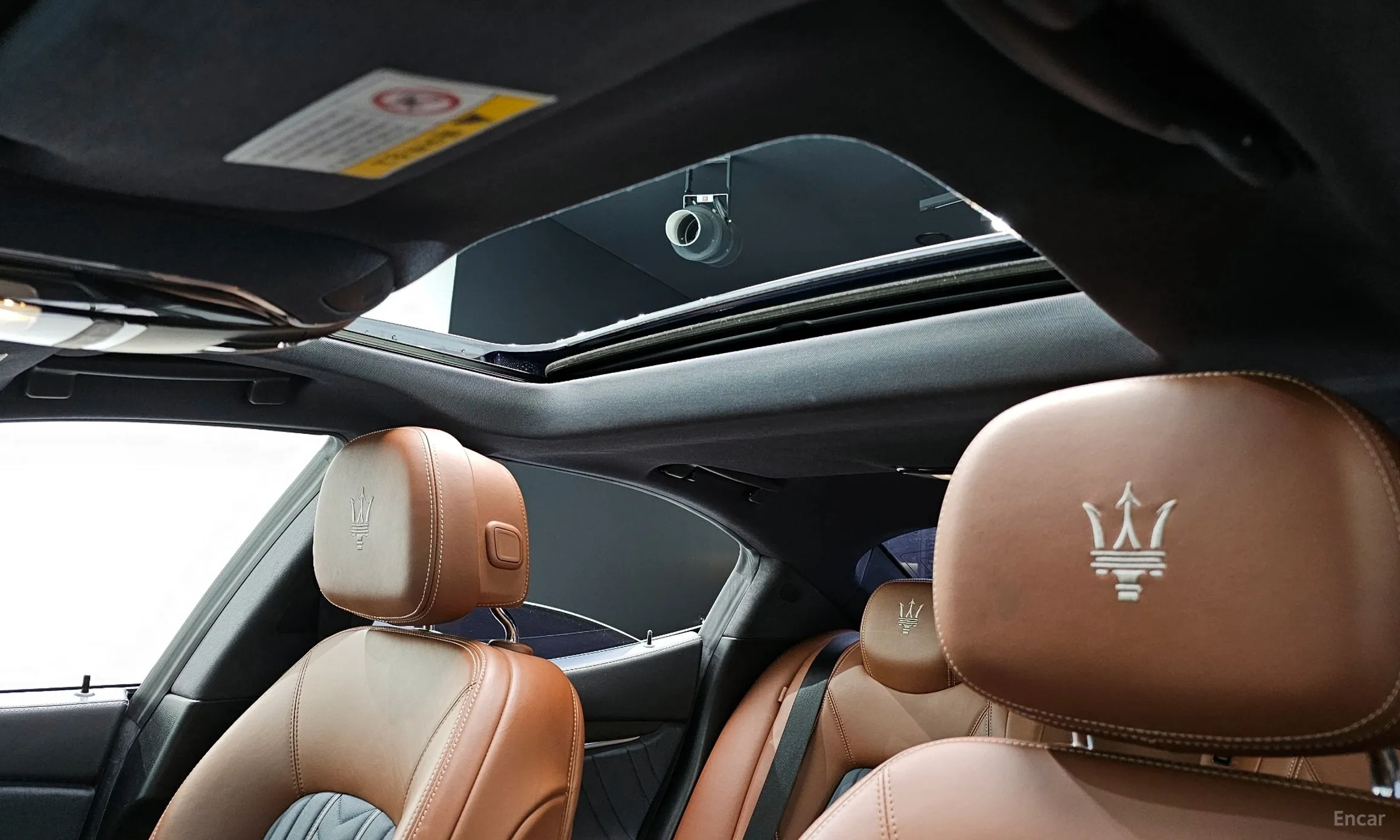 Maserati Ghibli превью 18