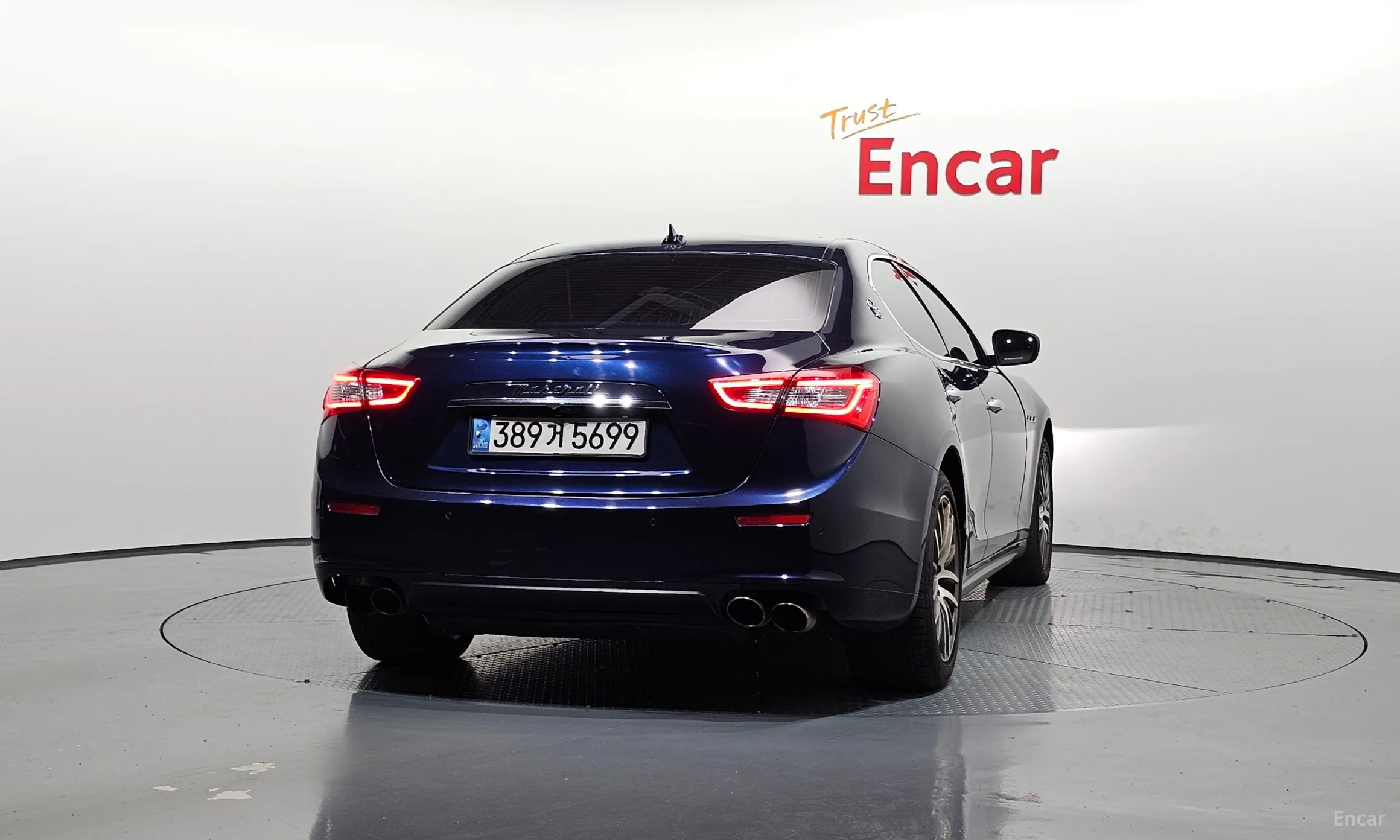 Maserati Ghibli превью 4