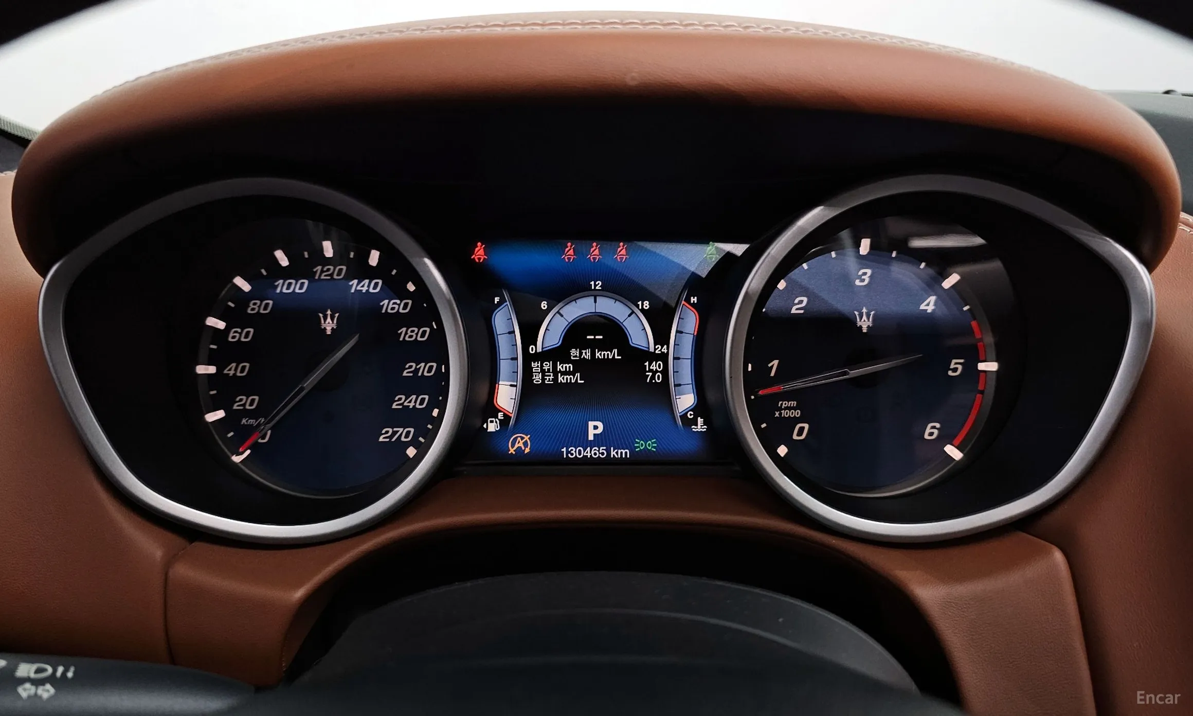 Maserati Ghibli превью 8