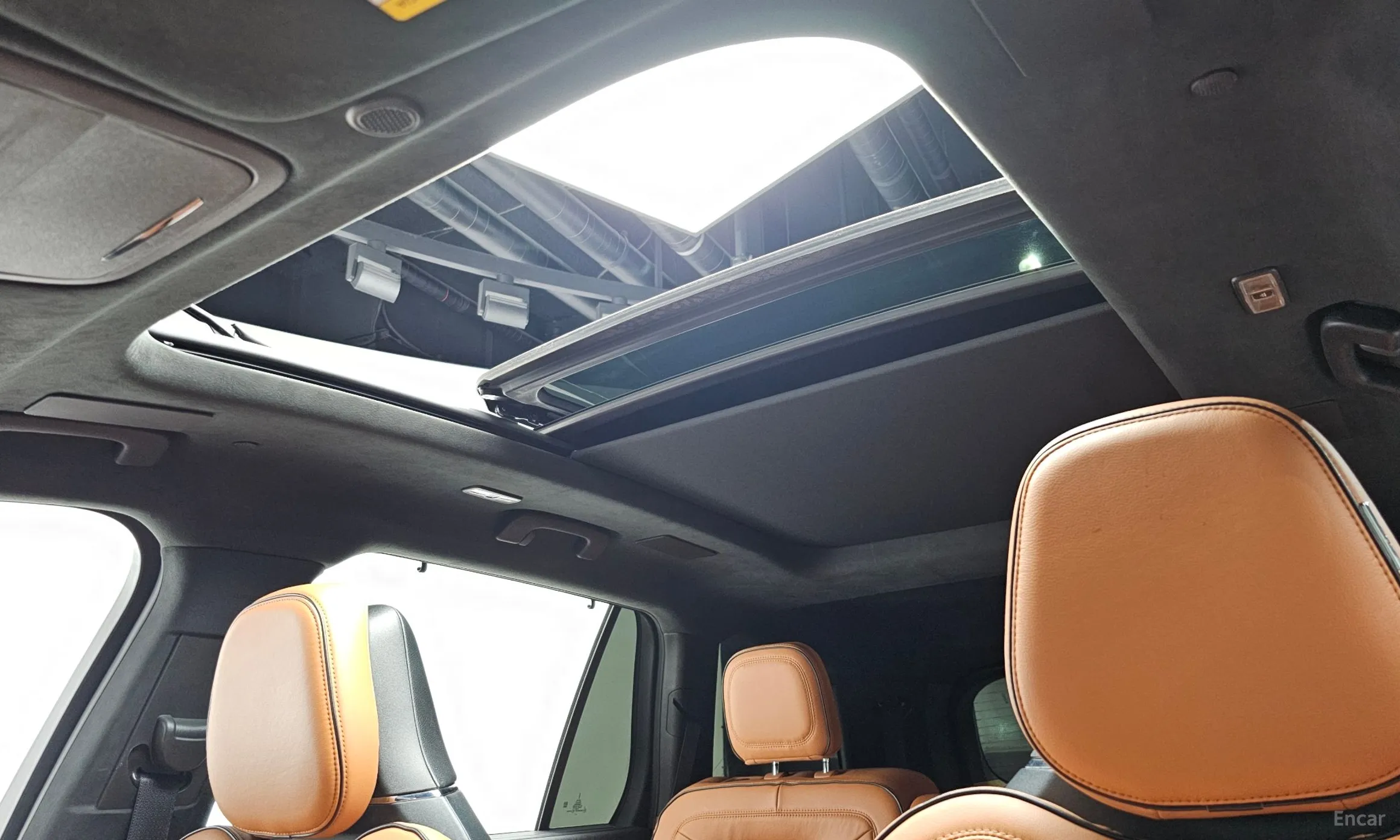 Lincoln Aviator 2nd Generation превью 18